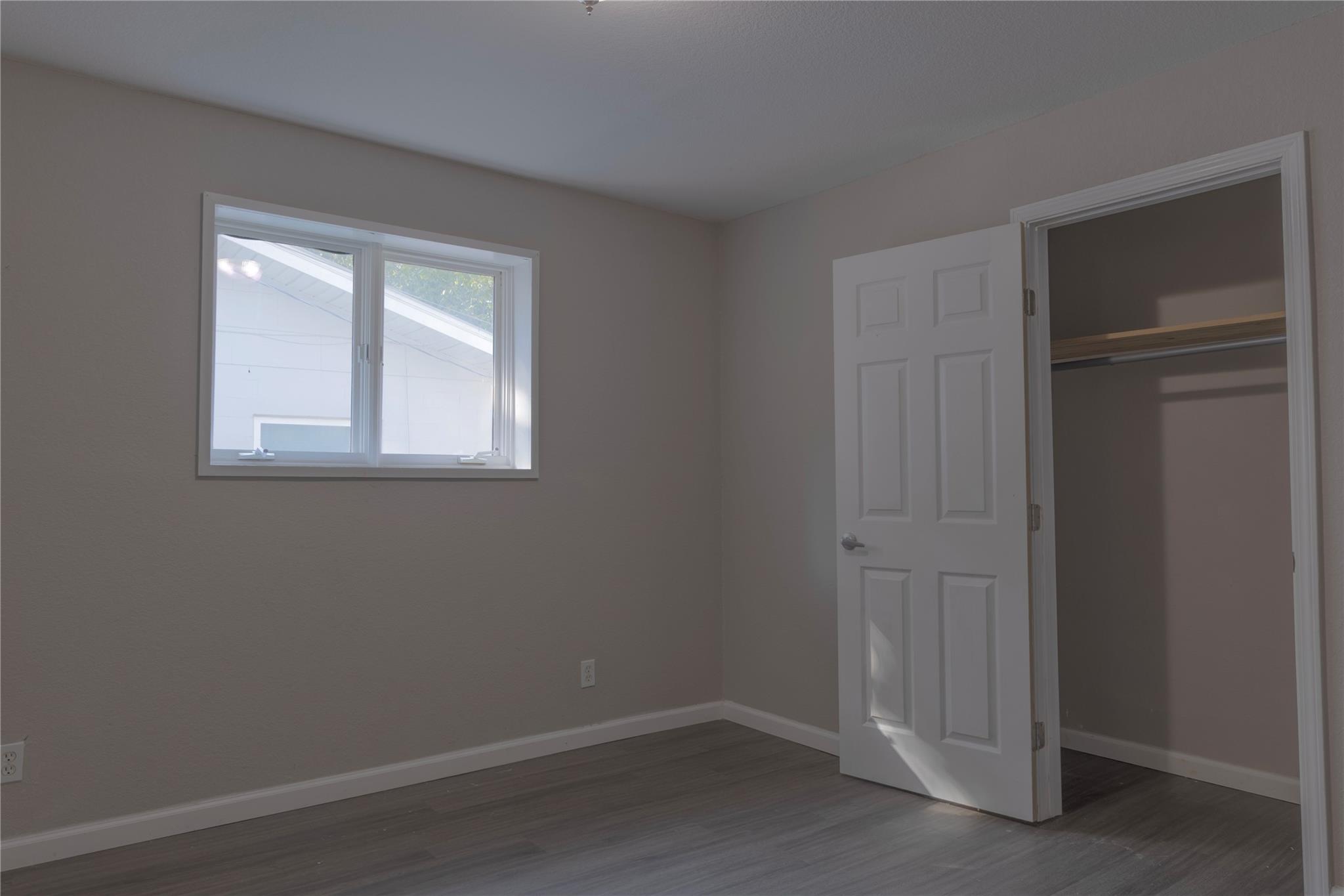 120 Erskine Ferry RD
