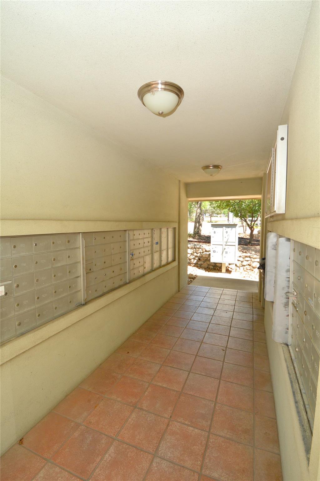 7701 RIALTO BLVD # 124