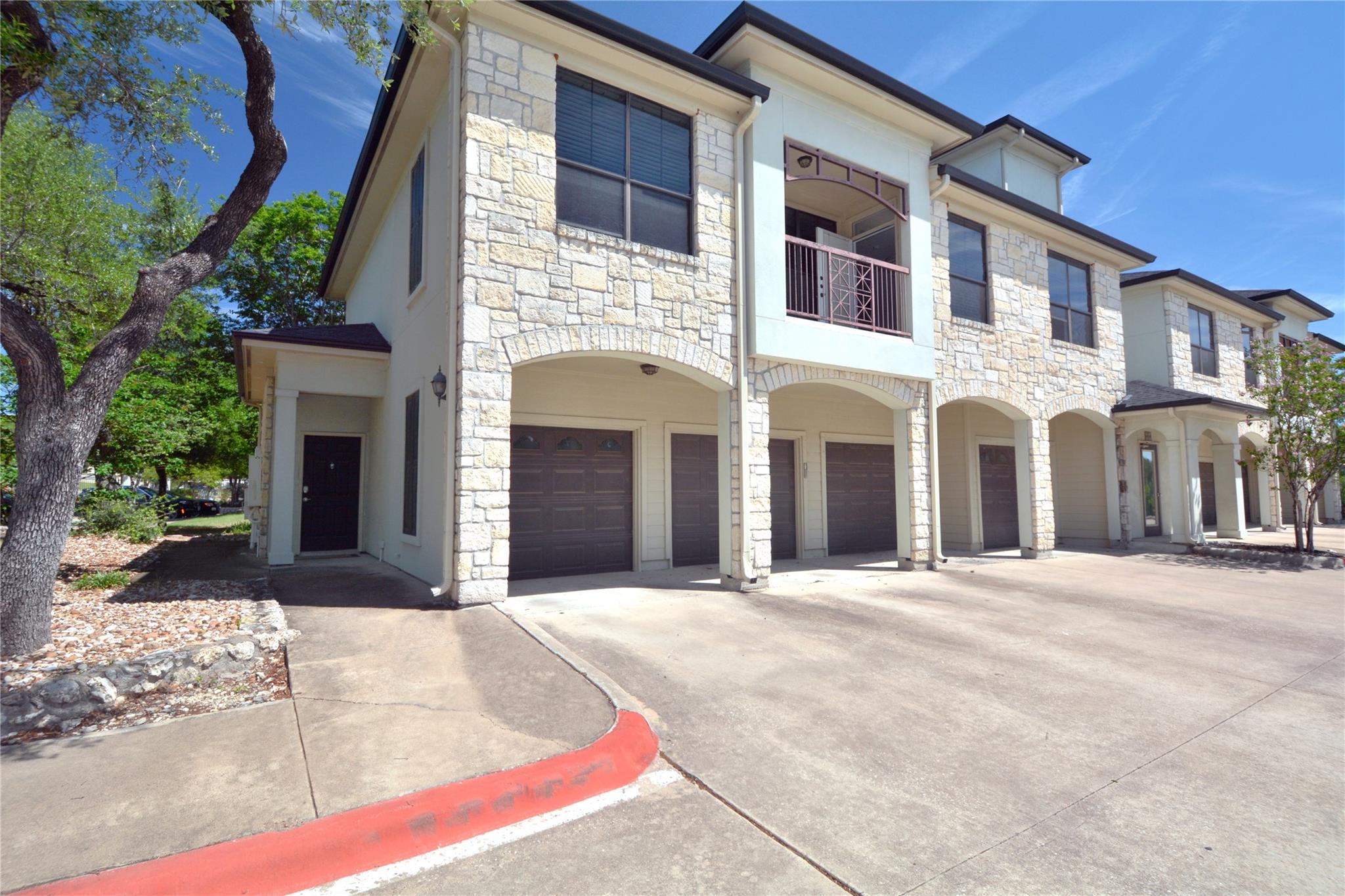 7701 RIALTO BLVD # 124