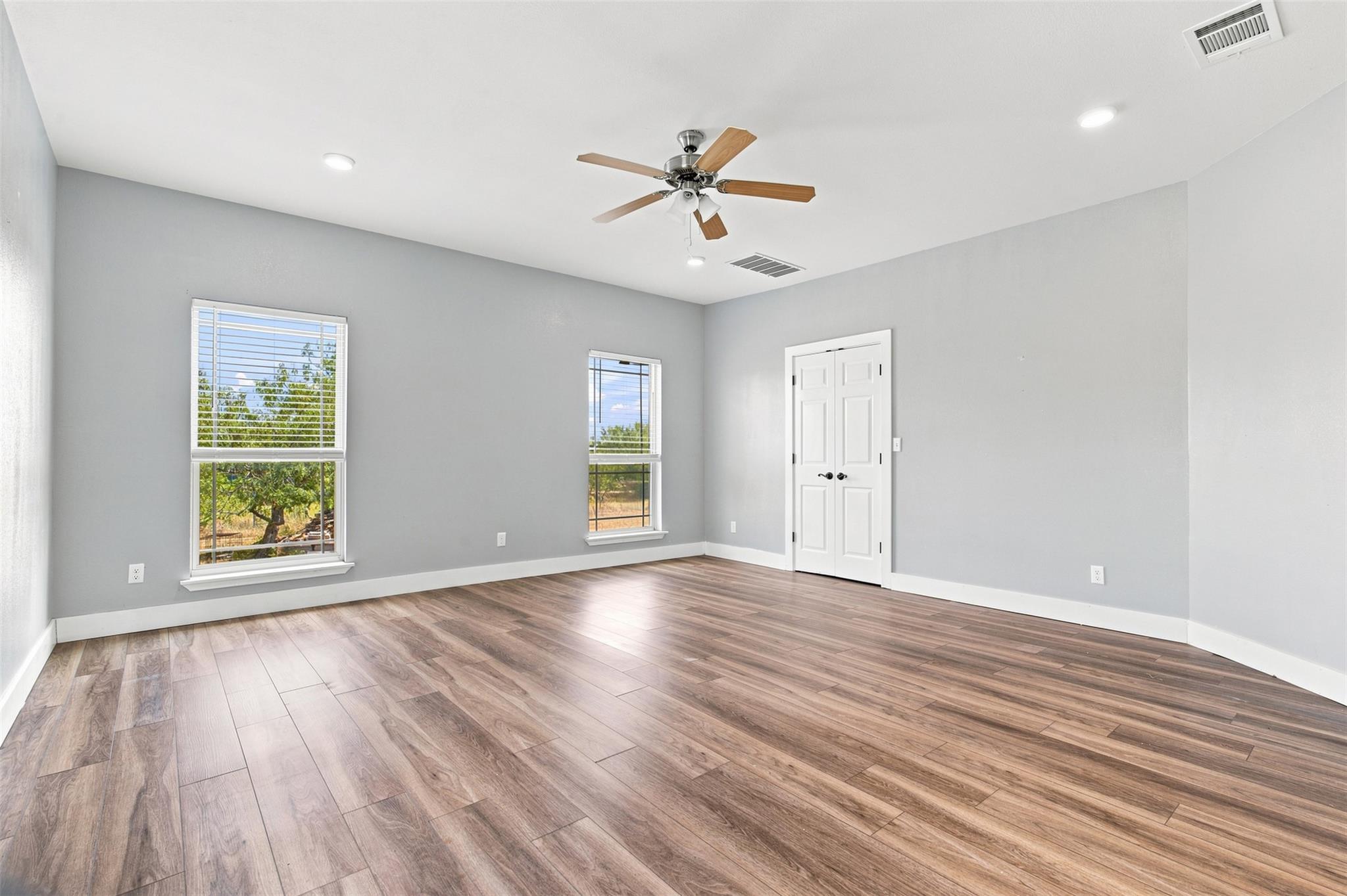 600 Highland Ranch WAY