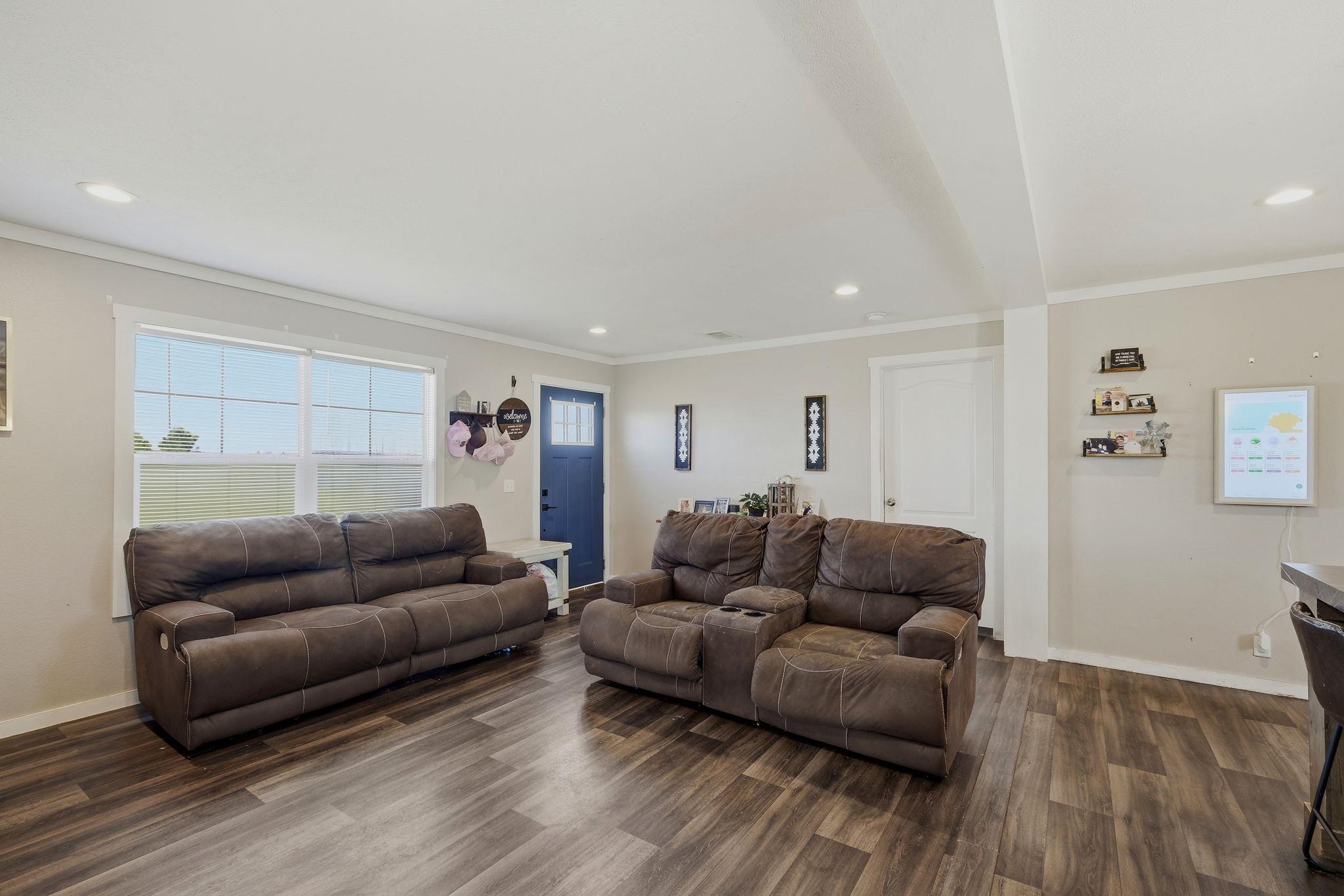 1951 County Road 475