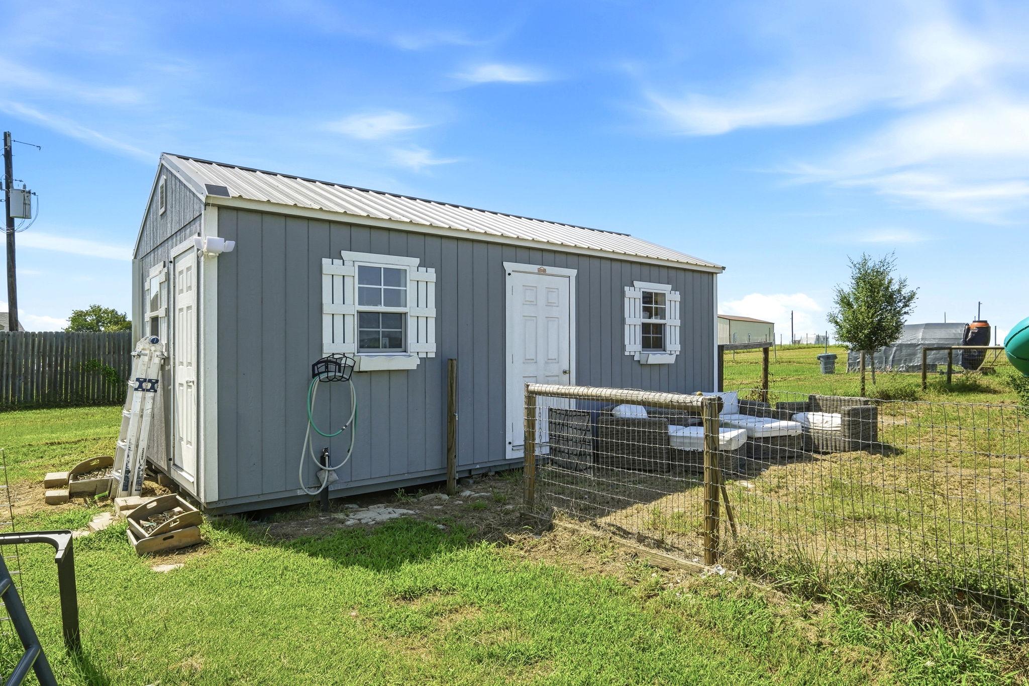 1951 County Road 475