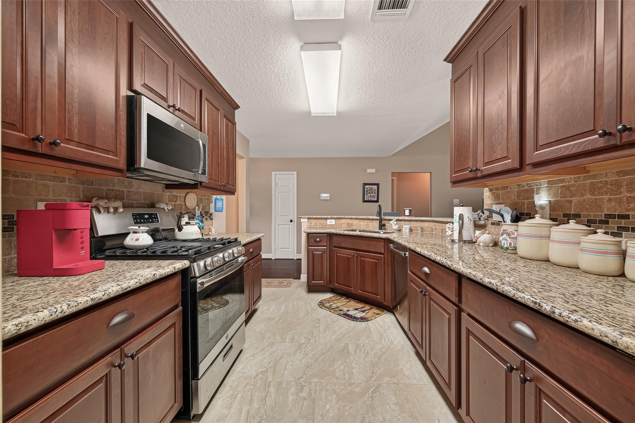 3413 Blue Wing Drive