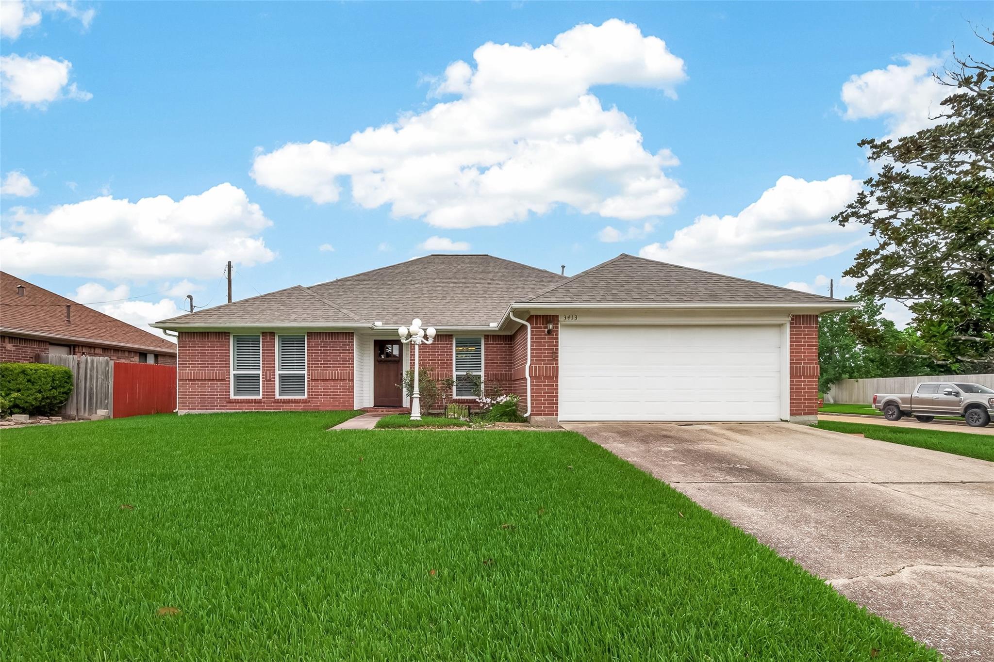 3413 Blue Wing Drive