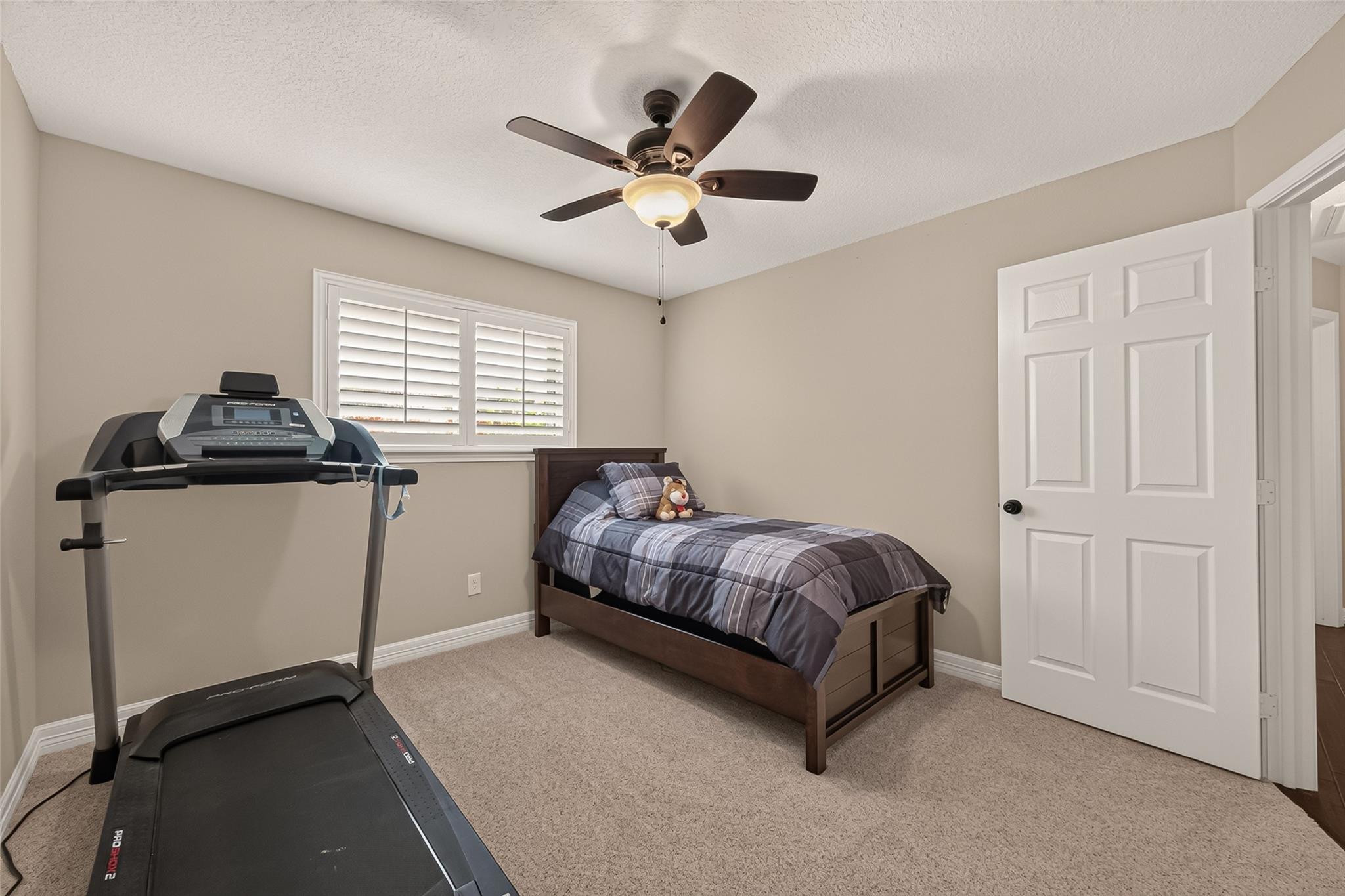 3413 Blue Wing Drive