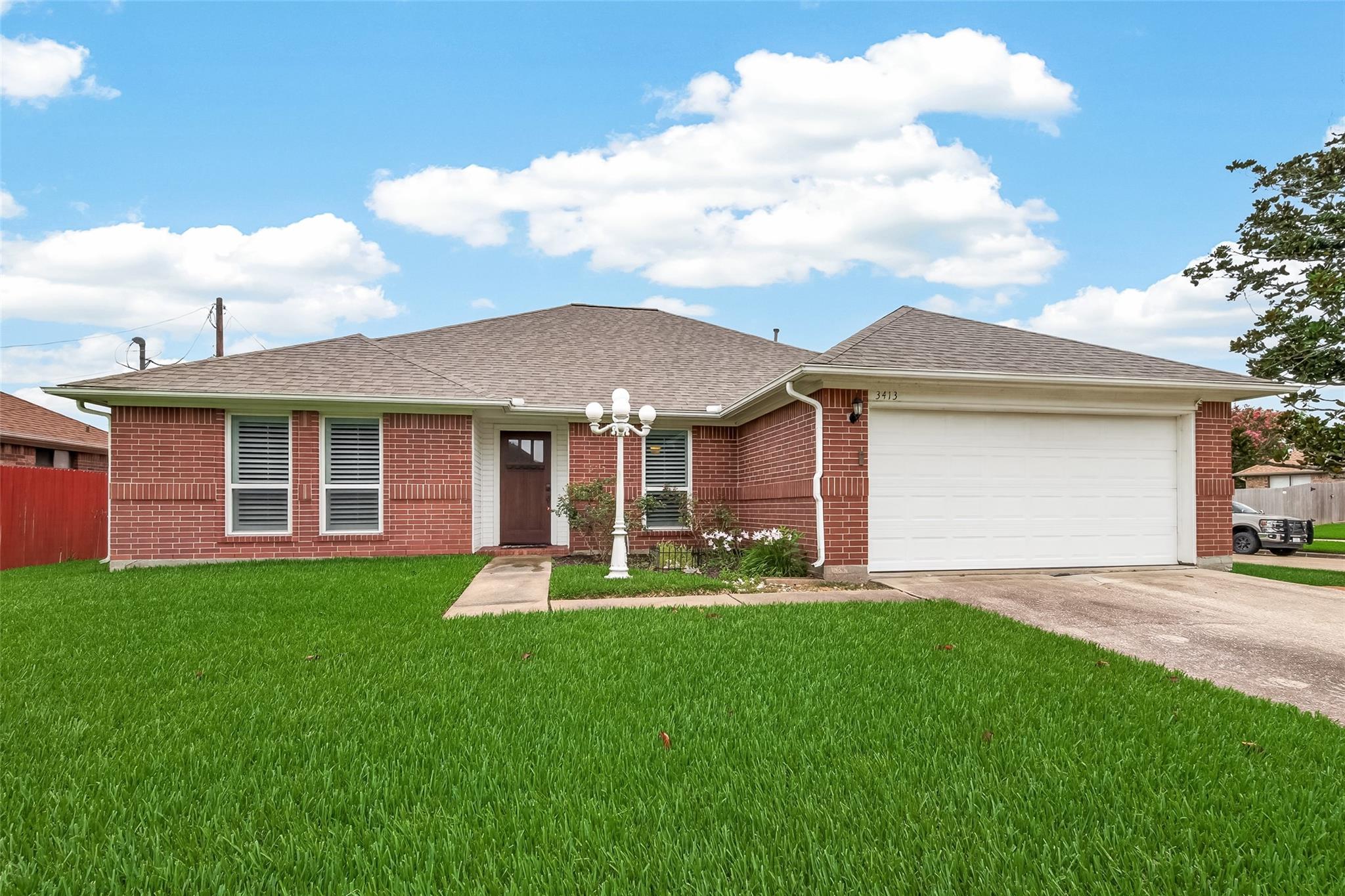 3413 Blue Wing Drive