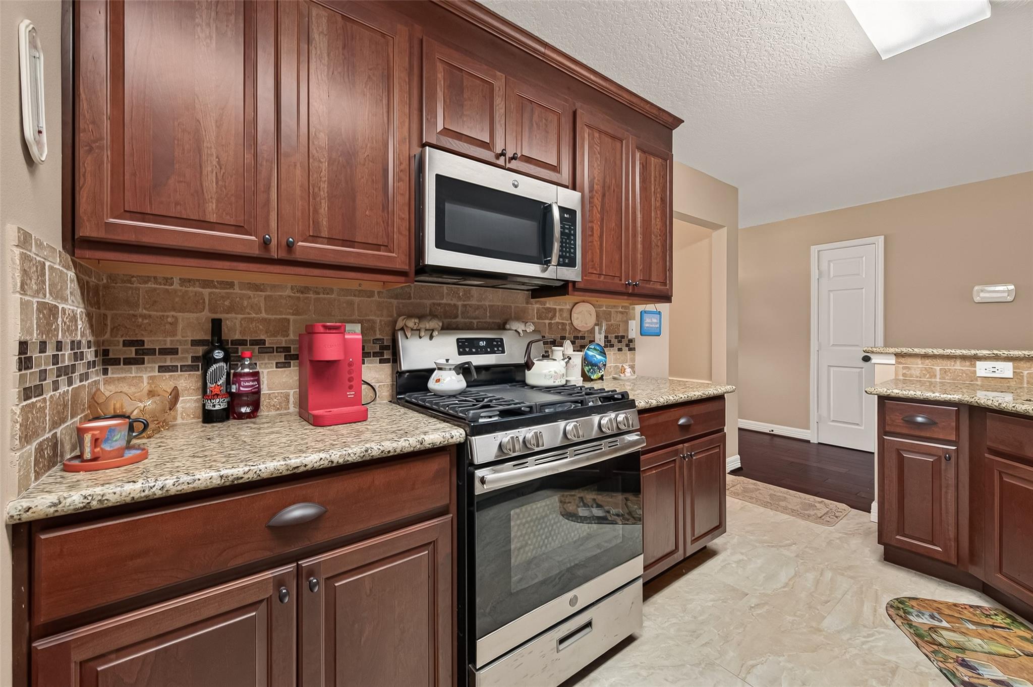 3413 Blue Wing Drive