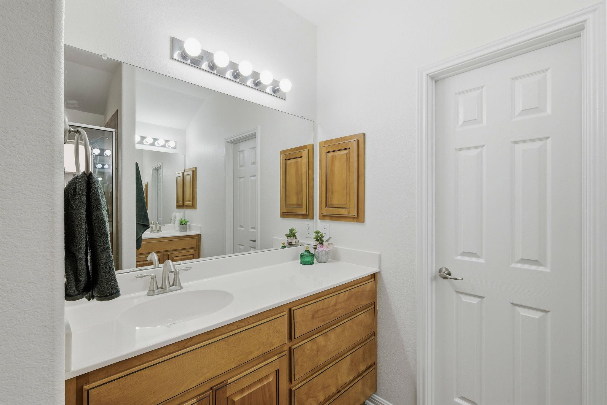 212 Tulip Trail BND