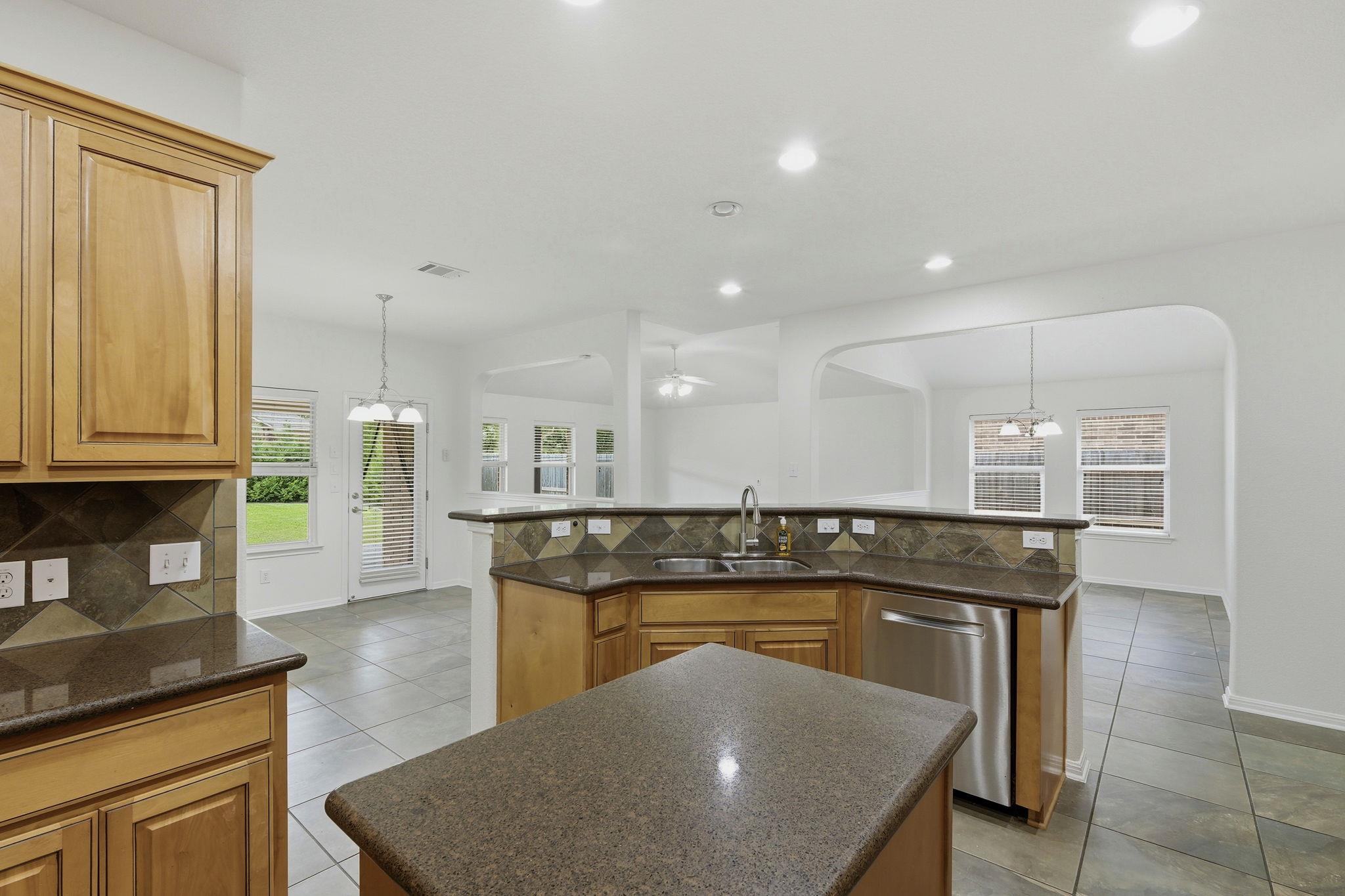 212 Tulip Trail BND