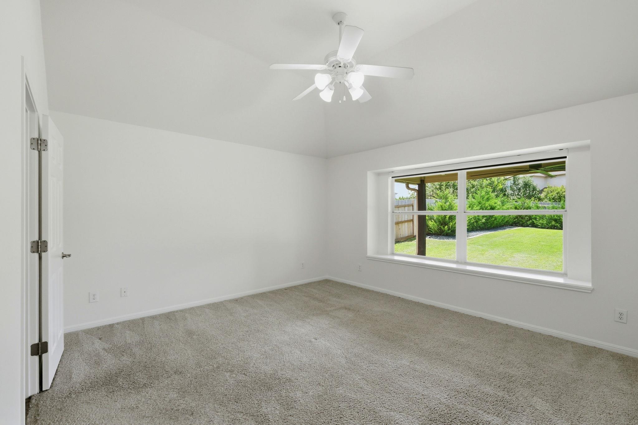 212 Tulip Trail BND