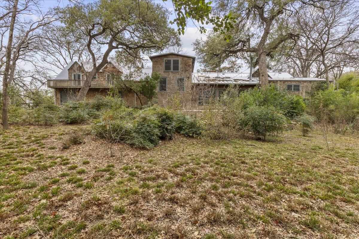 1607 Sharon LN