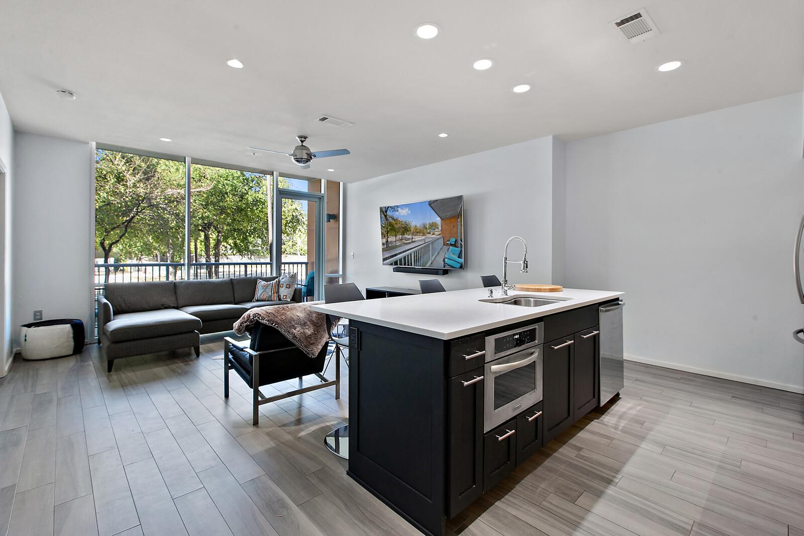 1600 Barton Springs RD # 5110