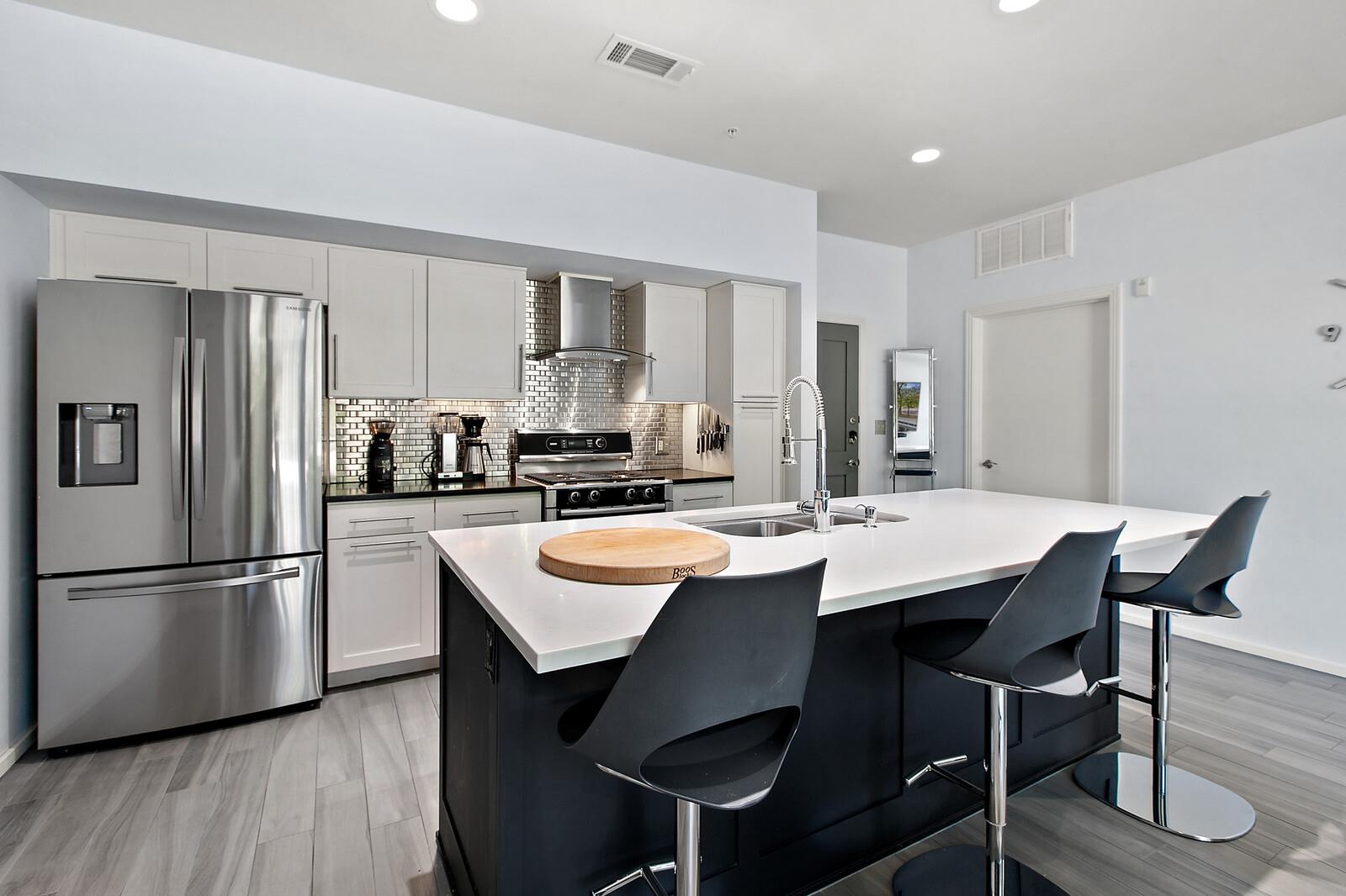 1600 Barton Springs RD # 5110
