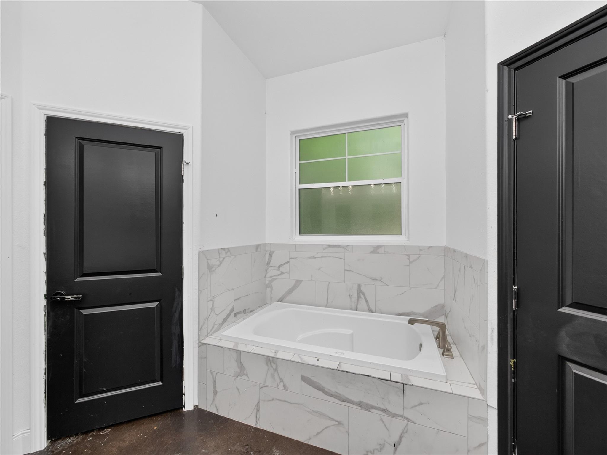 108 W Keomuku LN