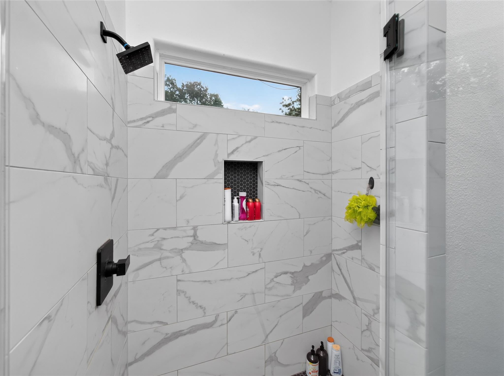 108 W Keomuku LN