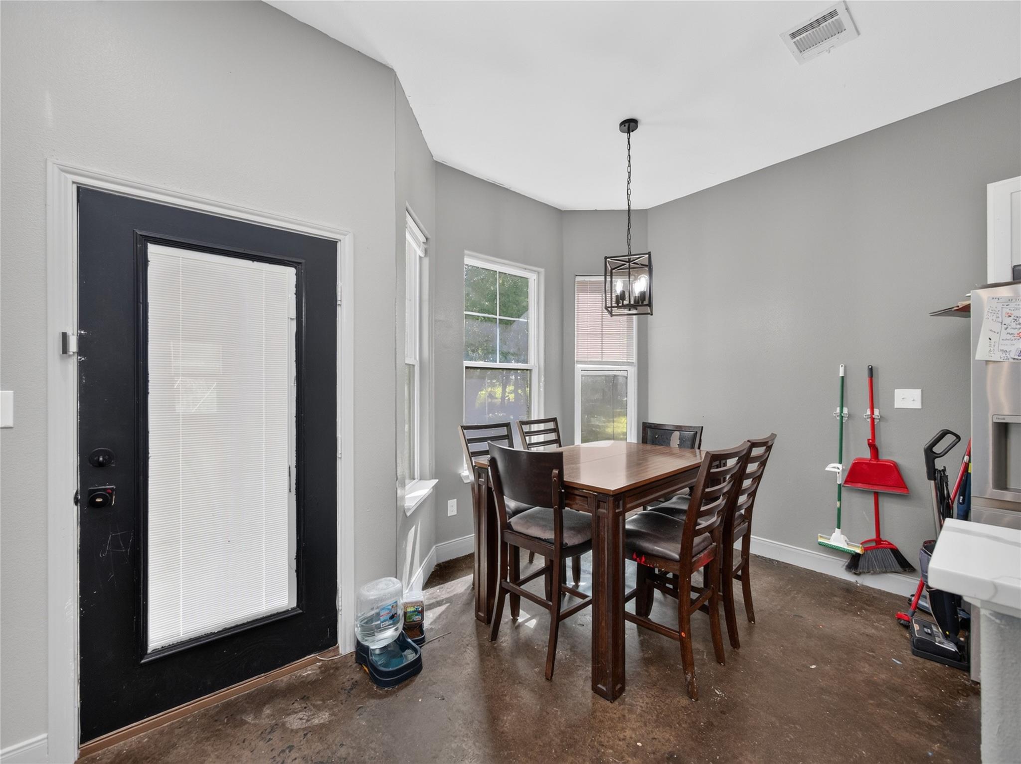 108 W Keomuku LN