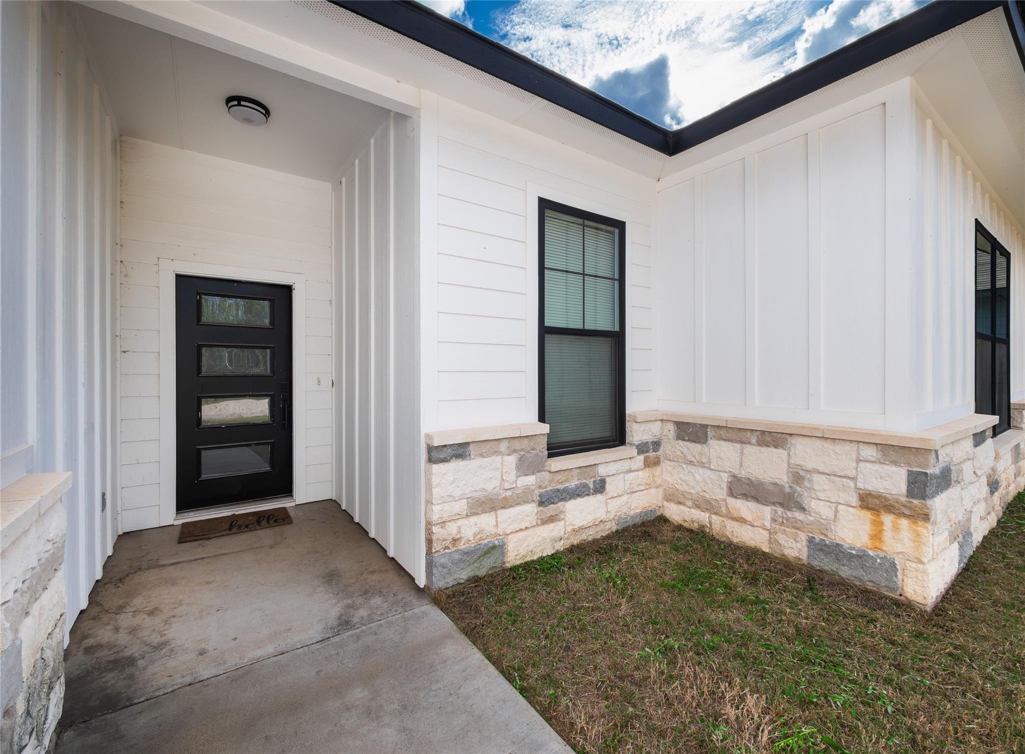 108 W Keomuku LN