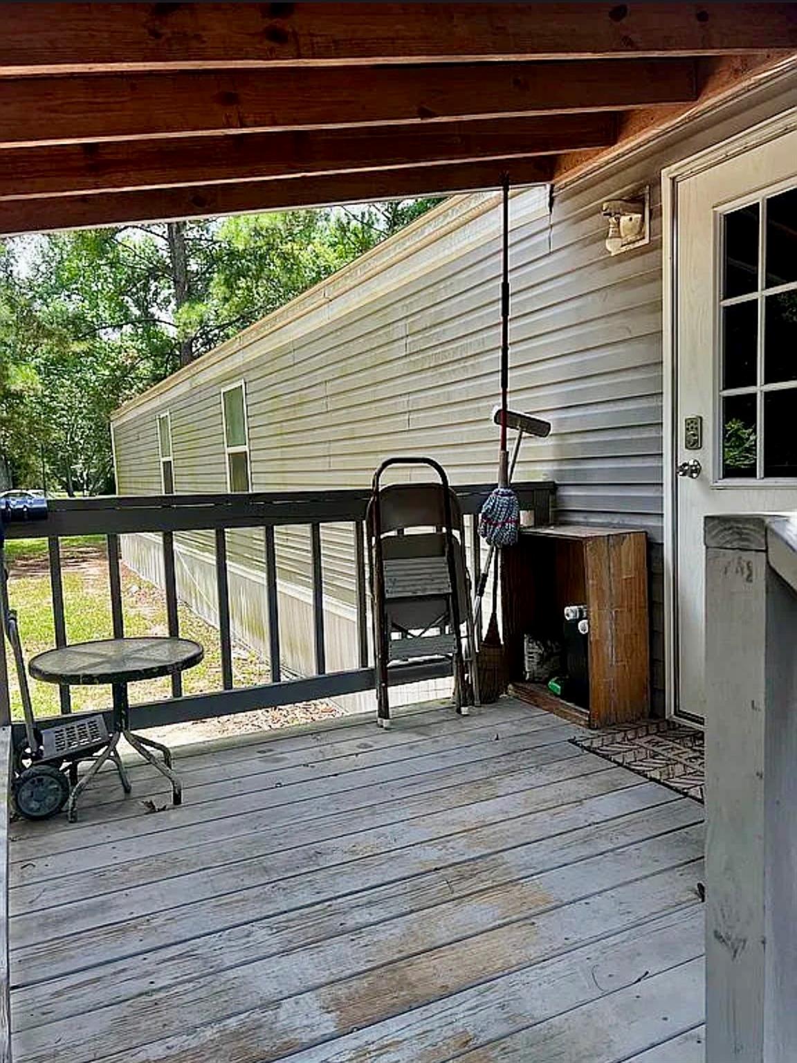883 County Road 3737