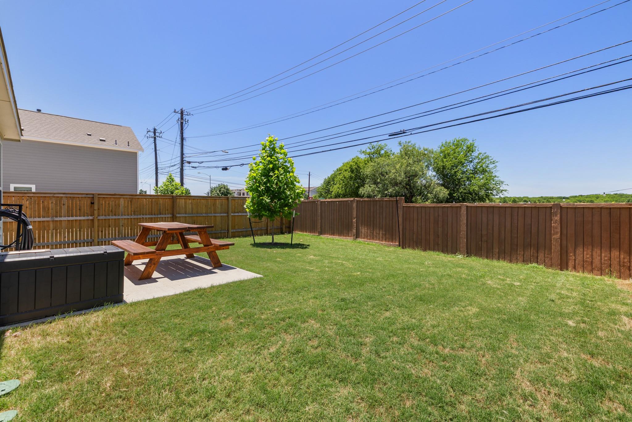 8306 Haflinger DR
