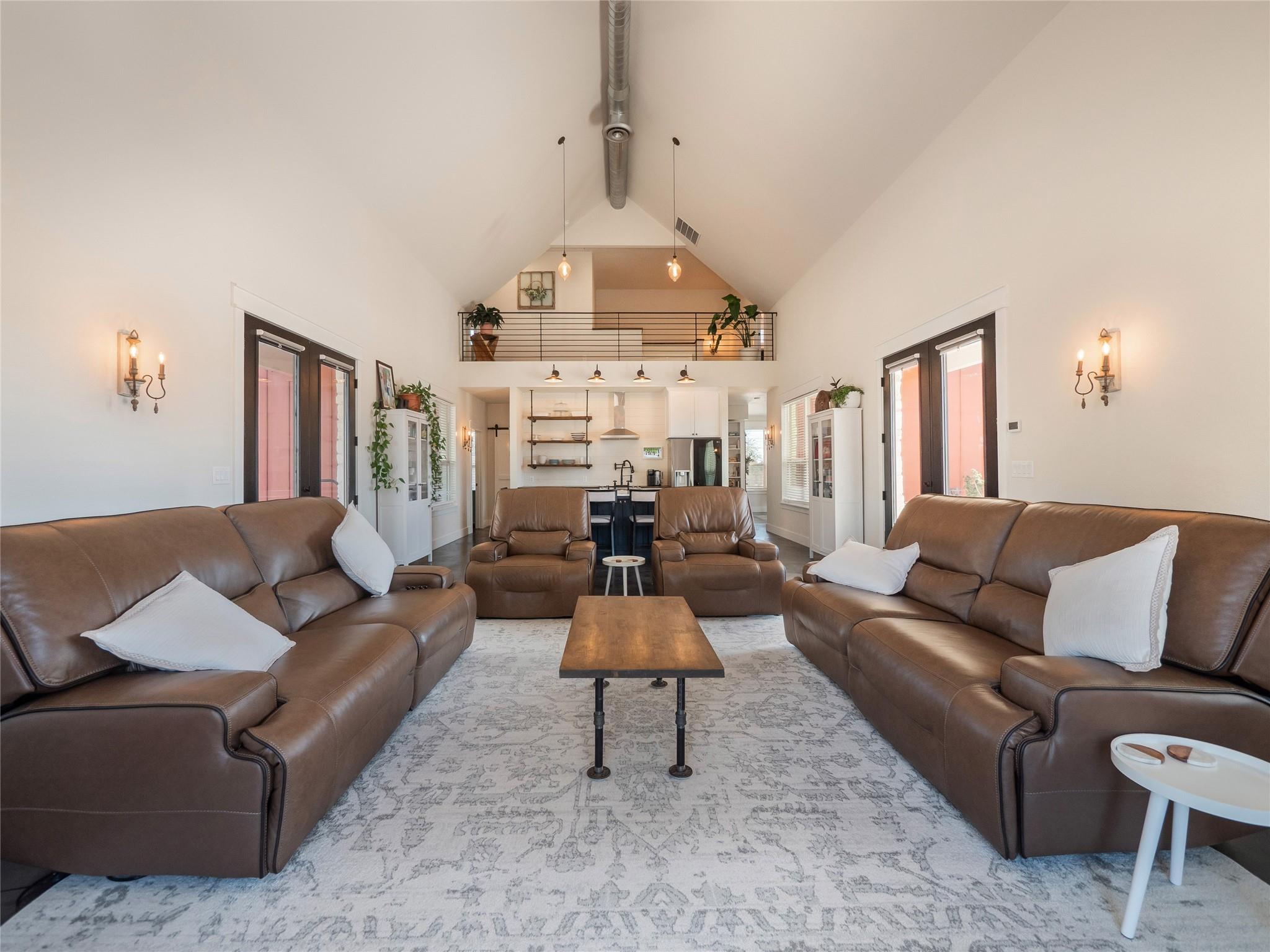 161 Paintbrush LN