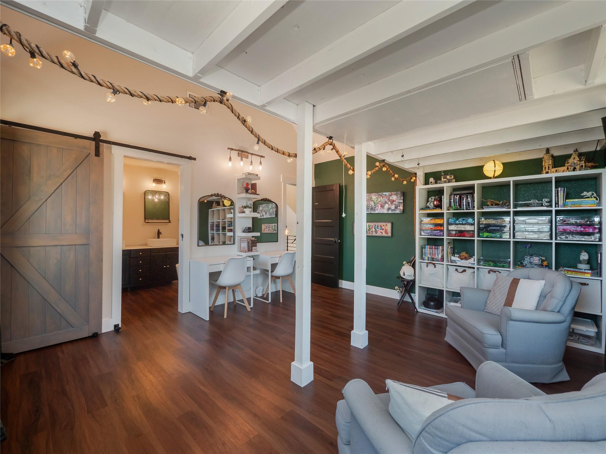 161 Paintbrush LN