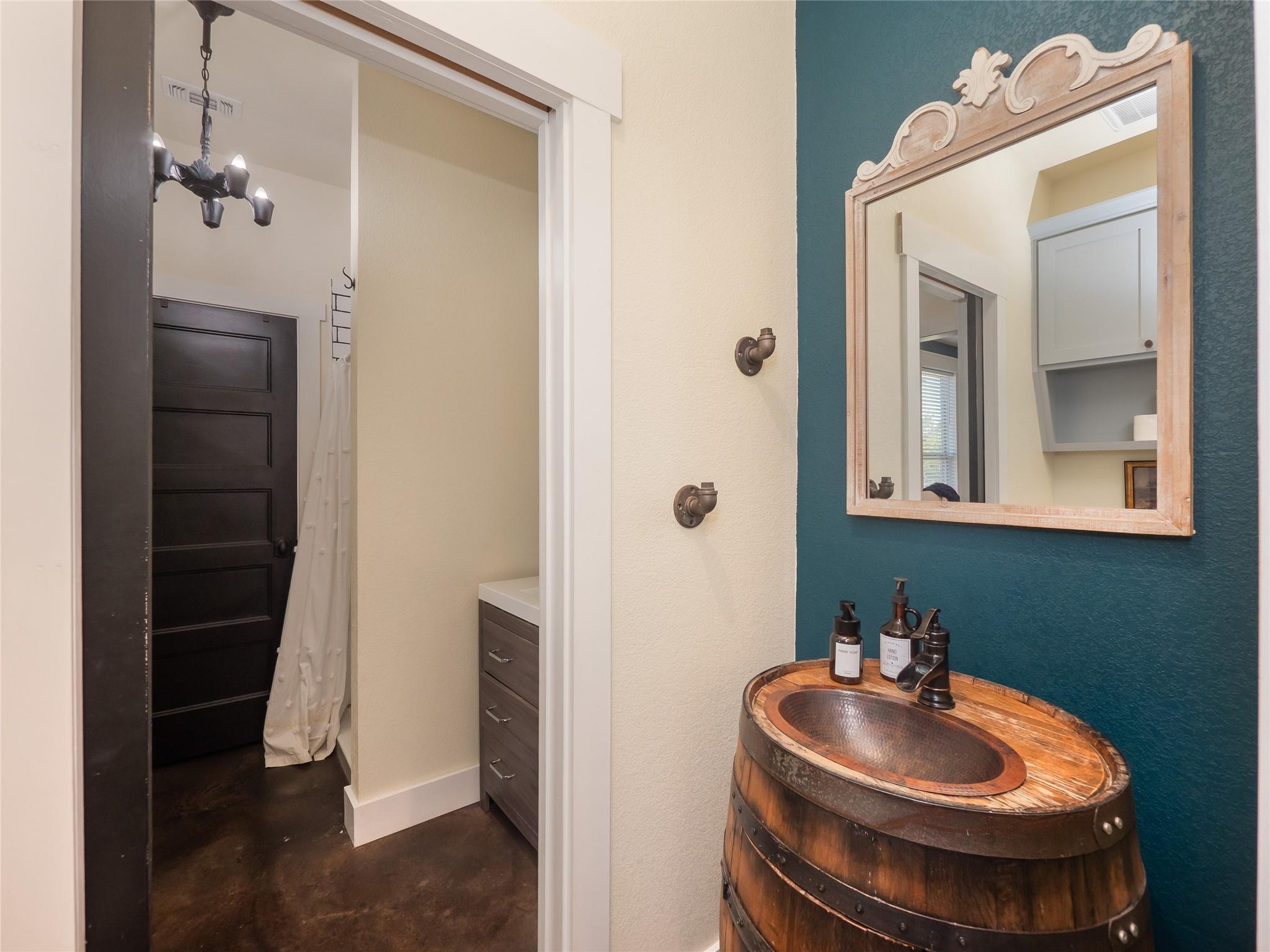 161 Paintbrush LN