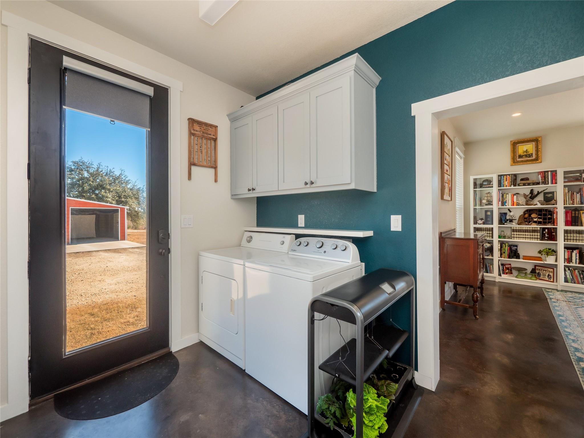 161 Paintbrush LN