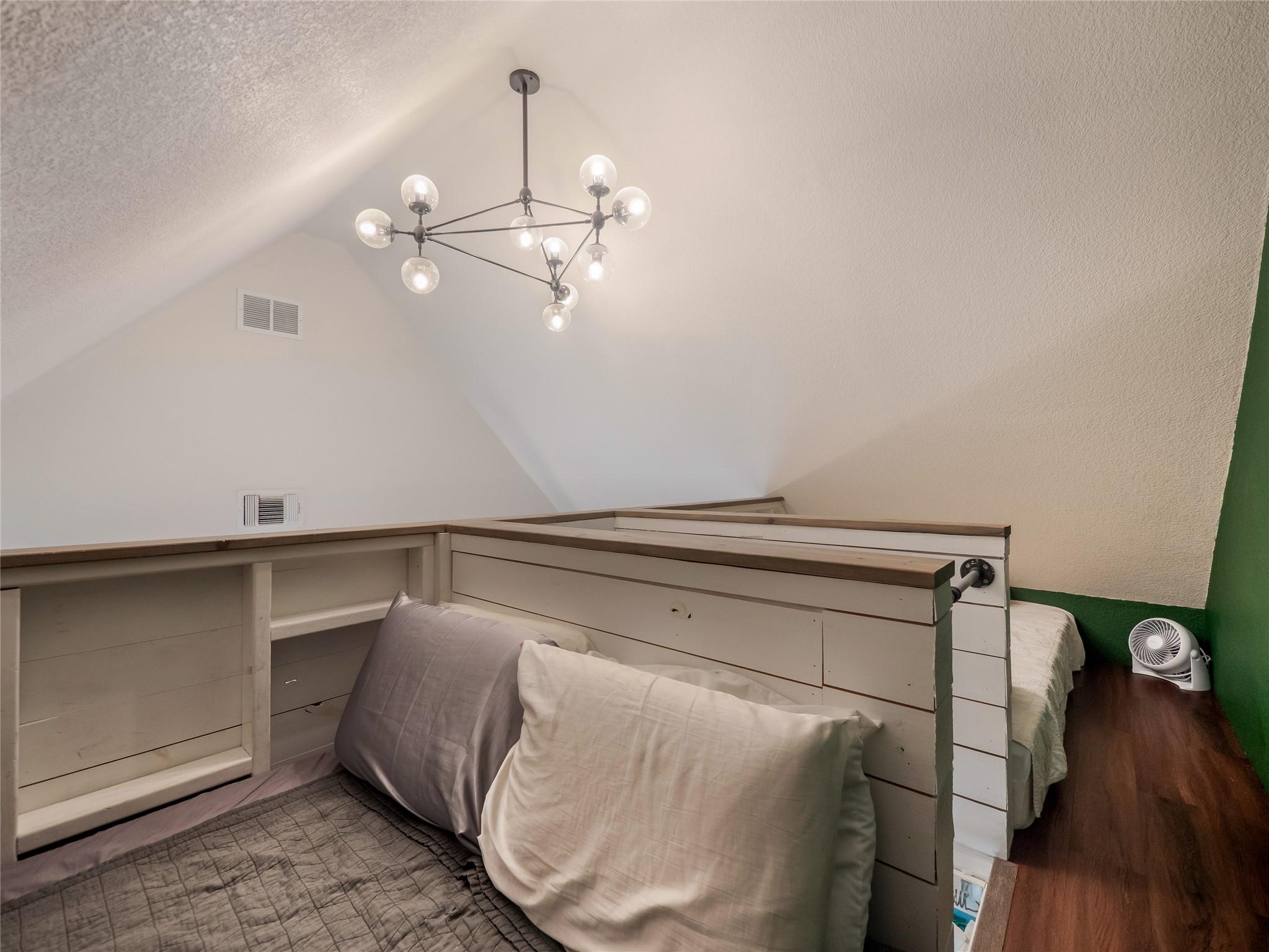 161 Paintbrush LN