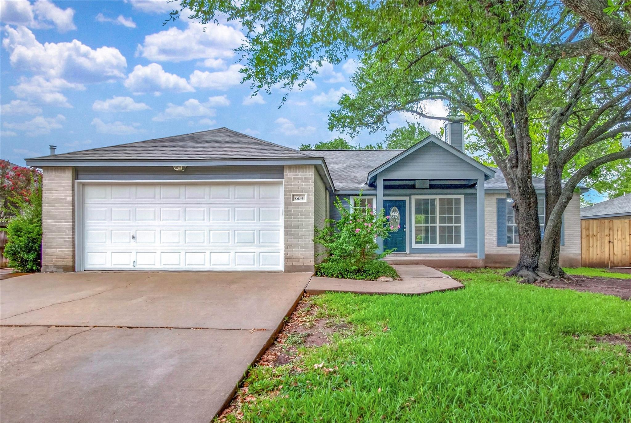 604 Greenslope CIR