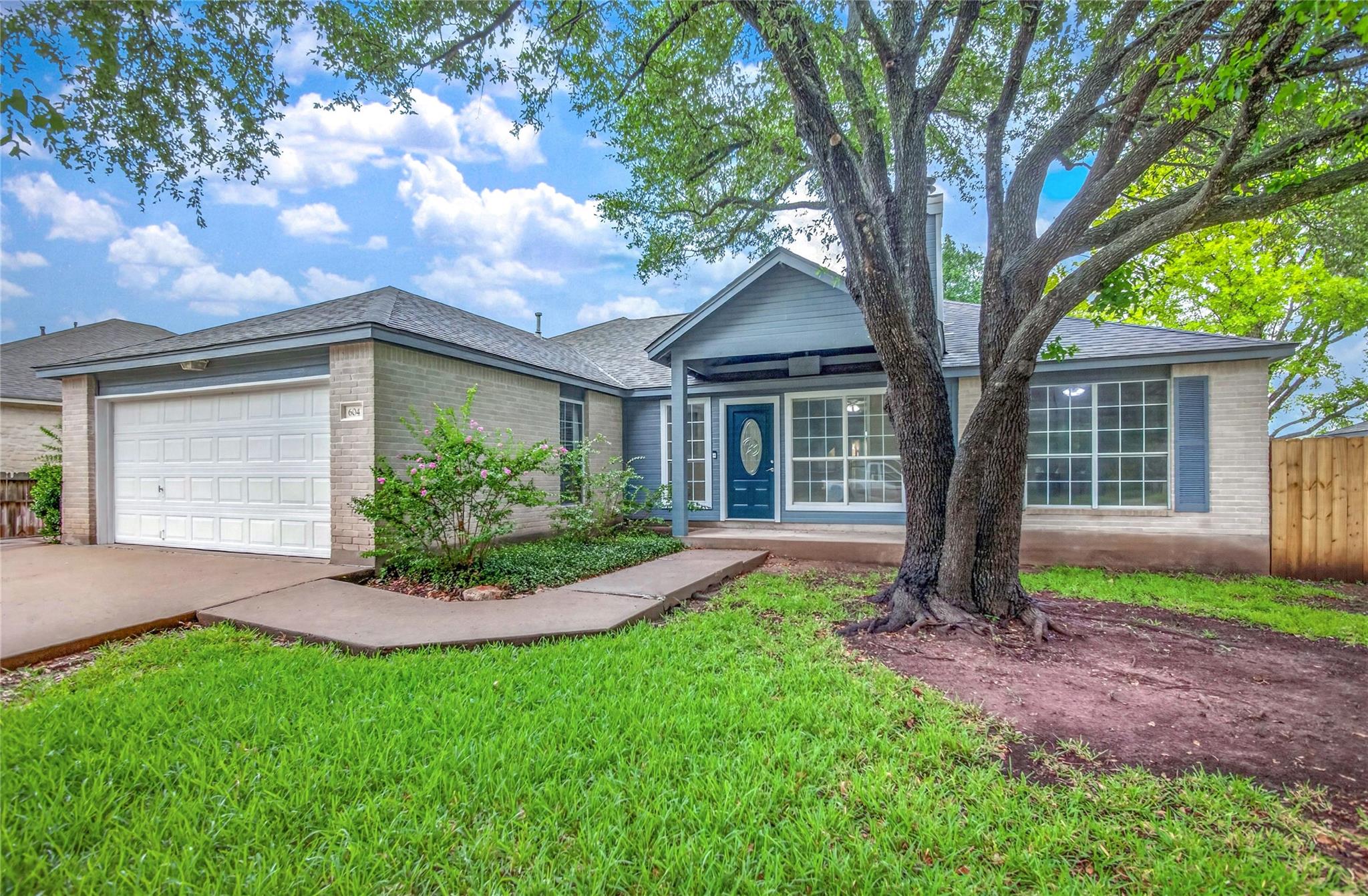 604 Greenslope CIR