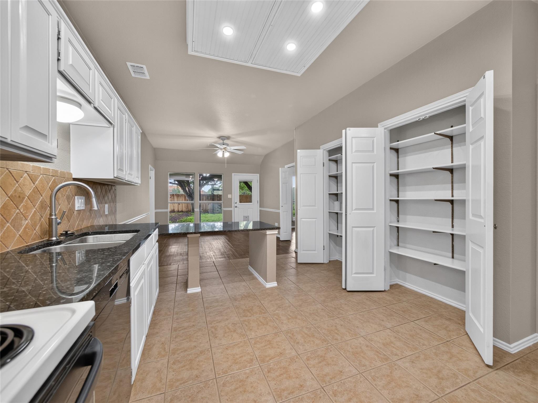604 Greenslope CIR
