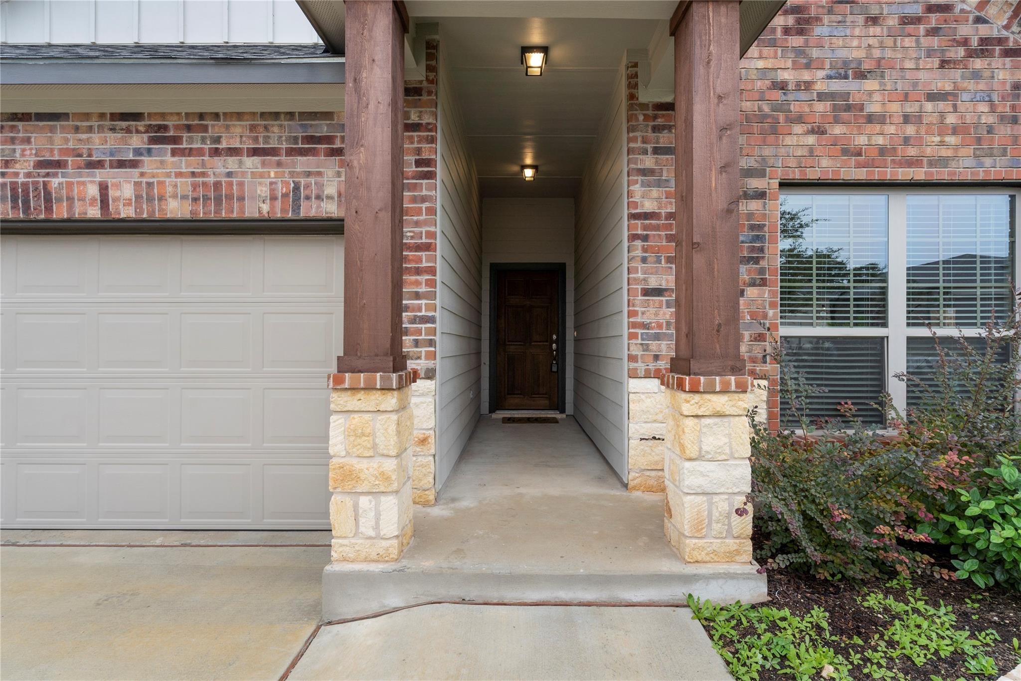 244 Scenic Hills CIR