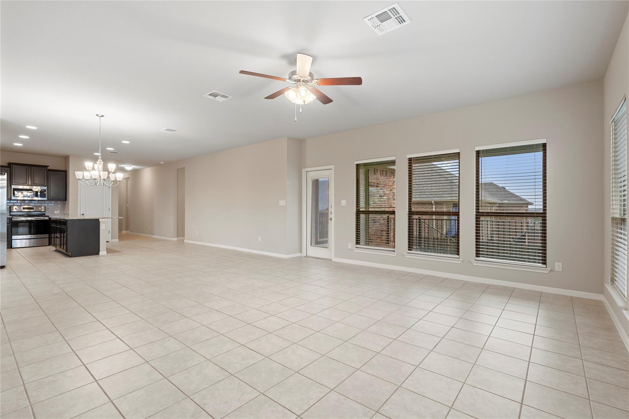 244 Scenic Hills CIR