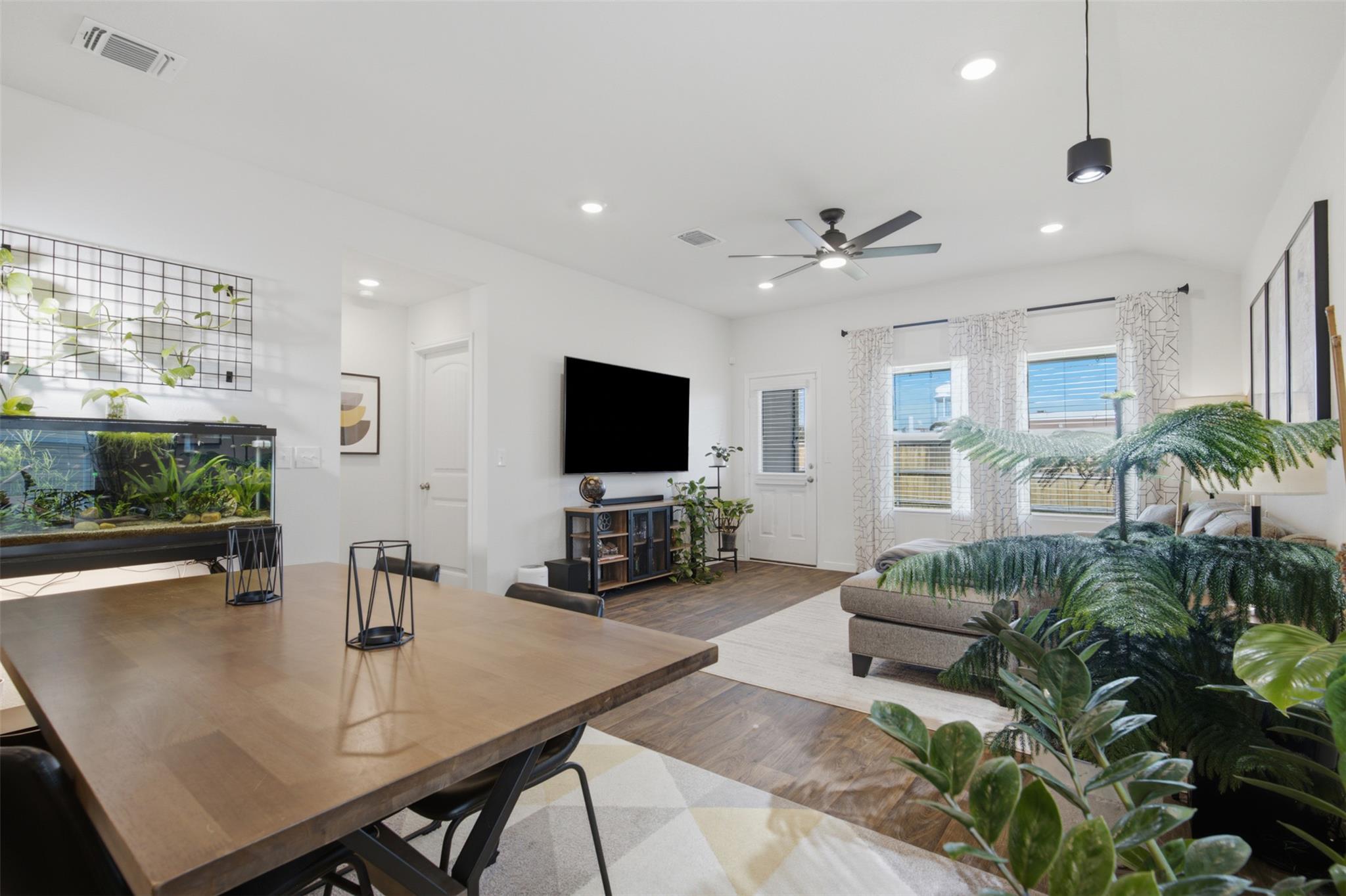 14016 Ballast DR