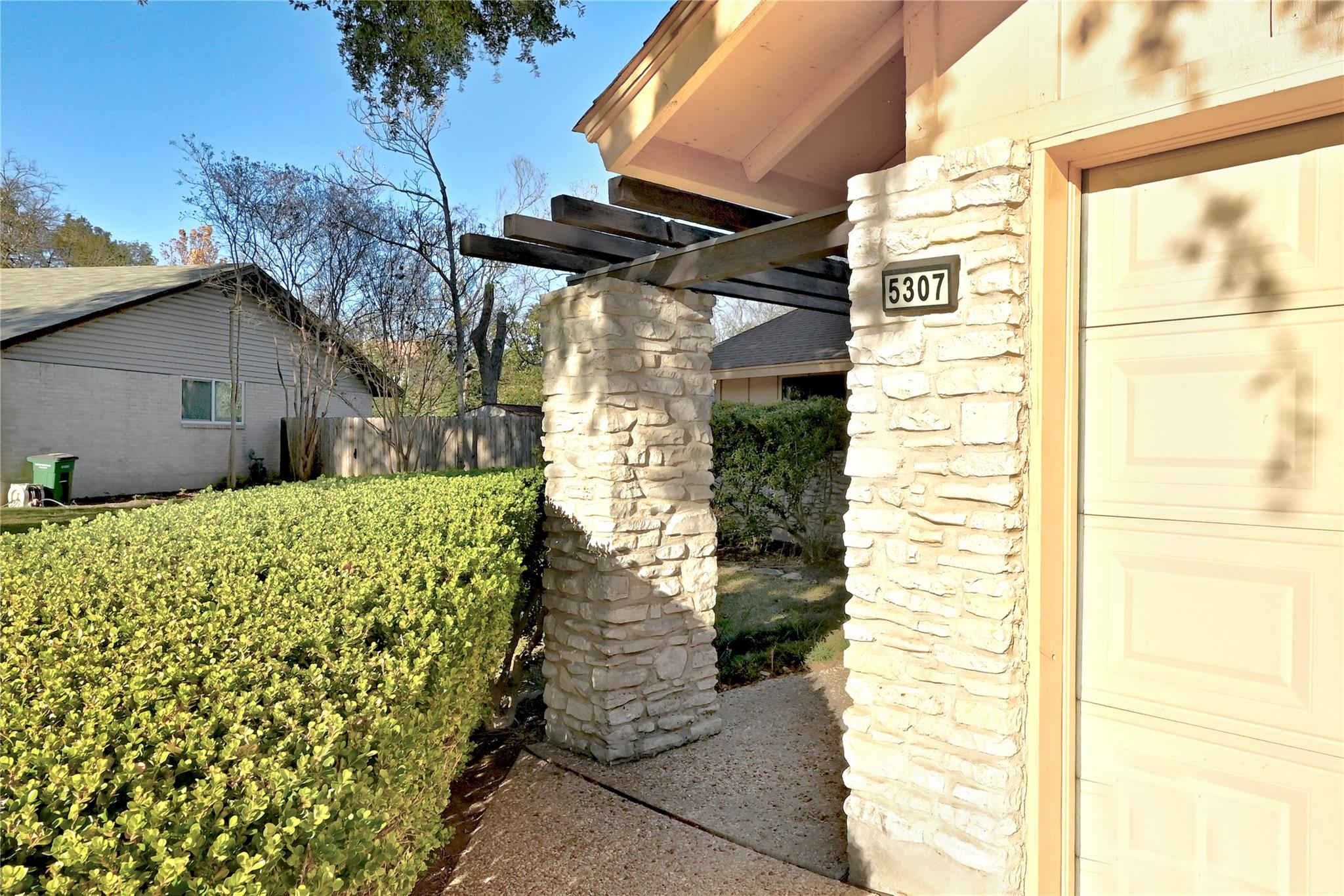 5307 Presidio RD