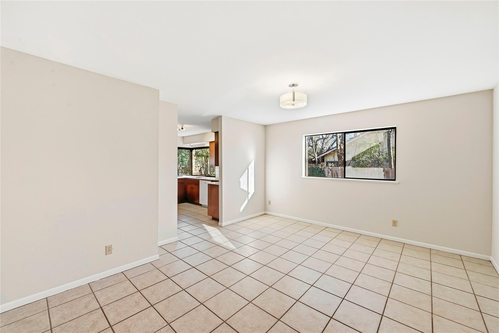 5307 Presidio RD