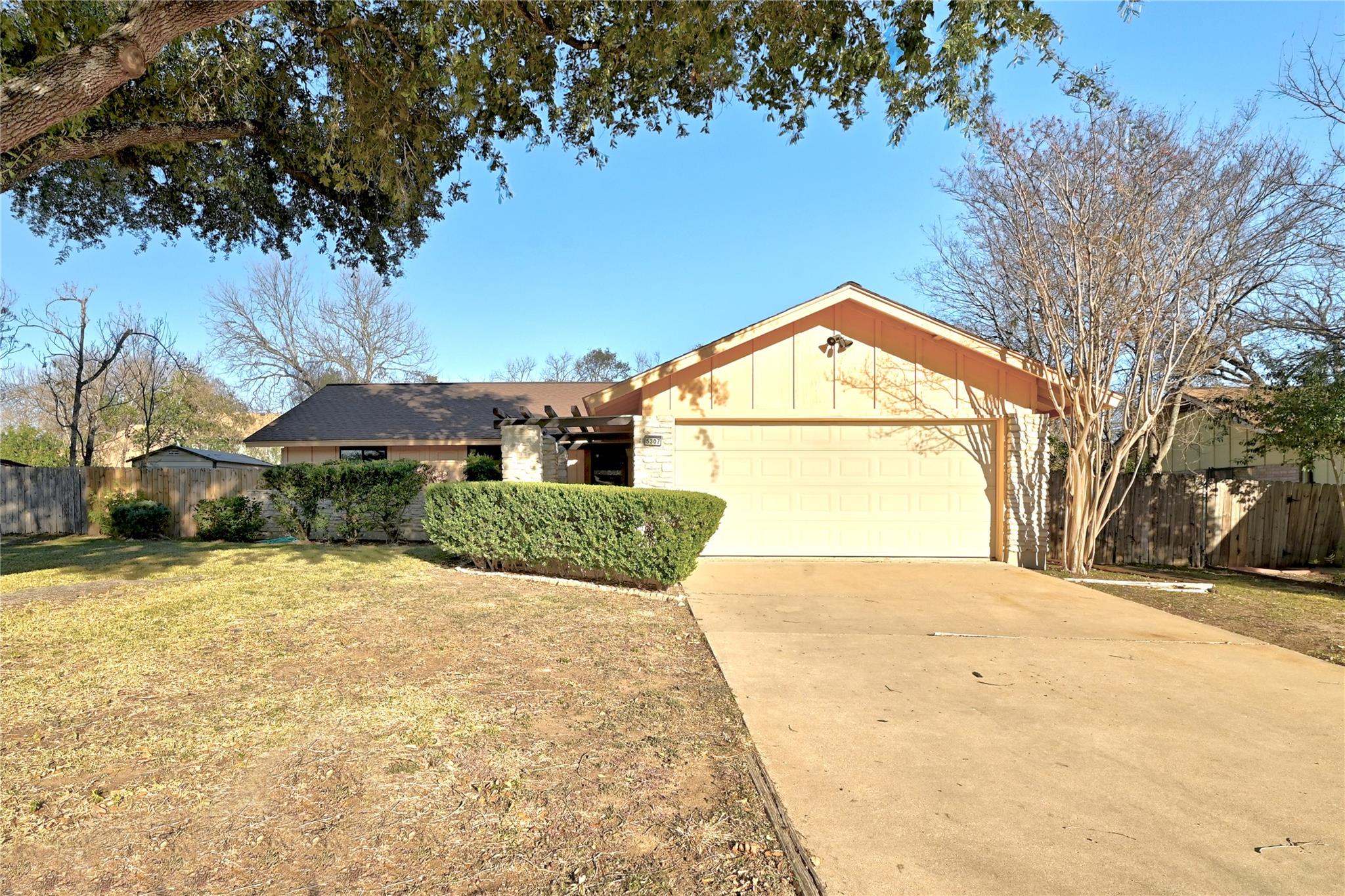 5307 Presidio RD