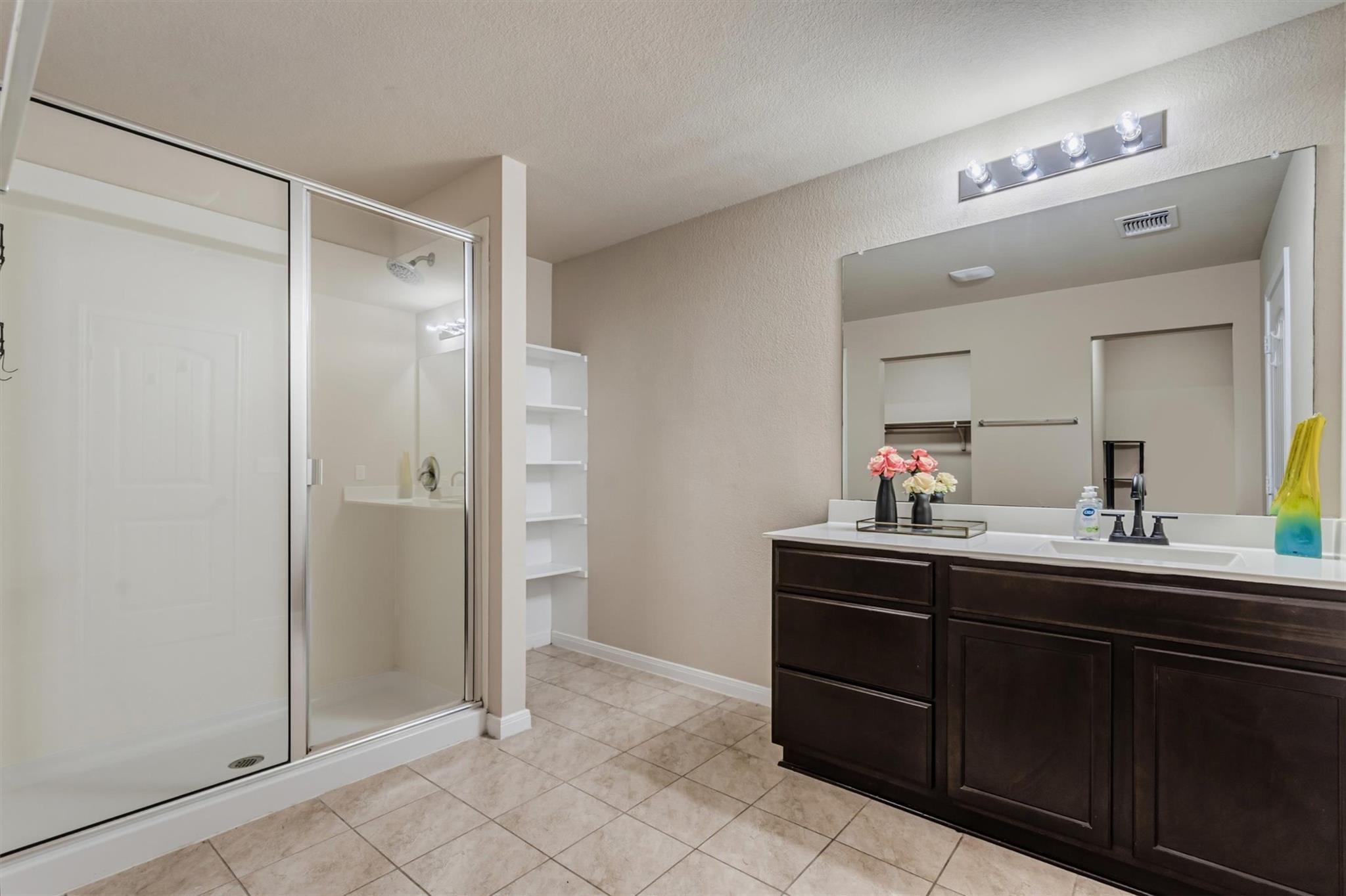 176 Dusky Thrush DR
