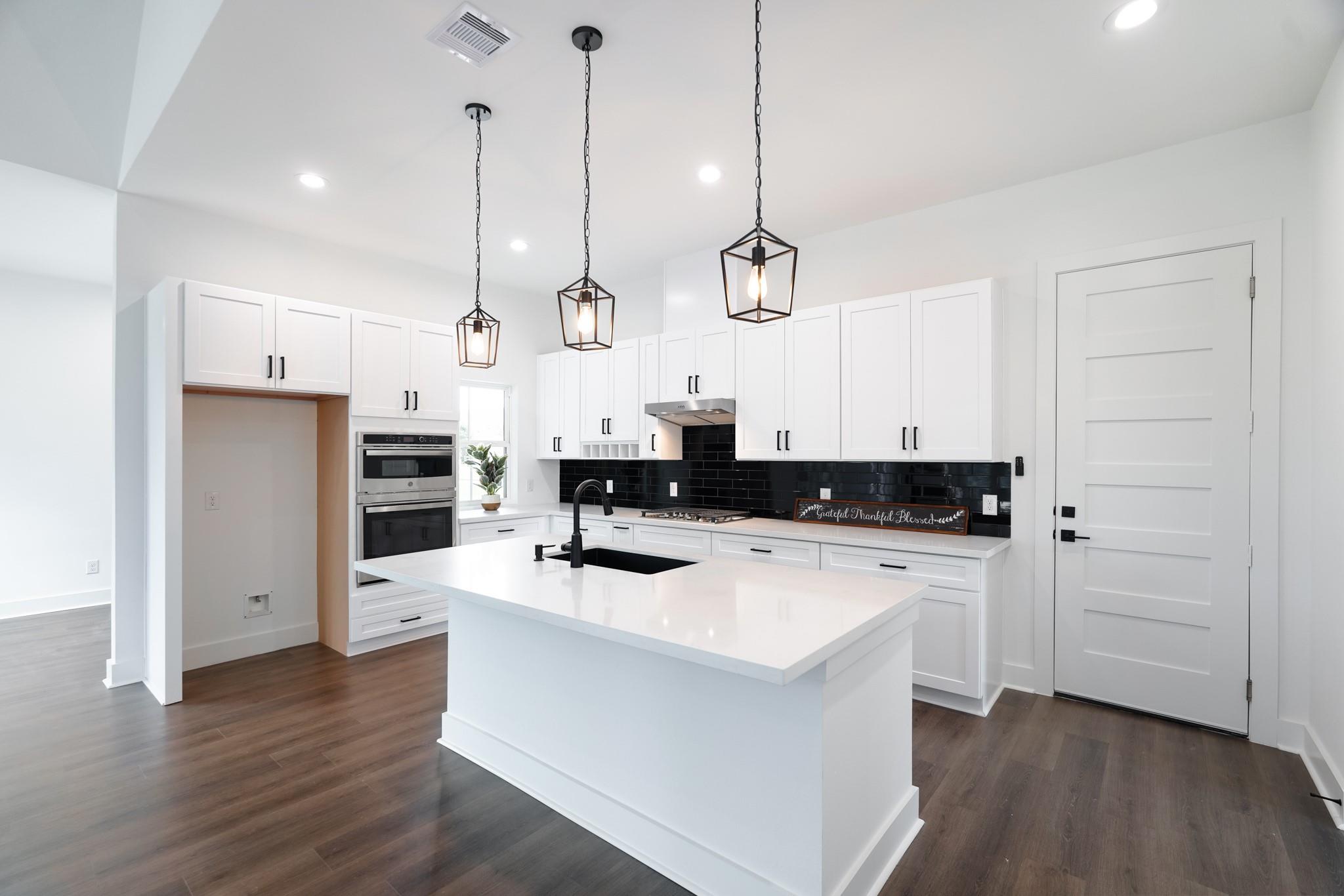 32 Englewood Court
