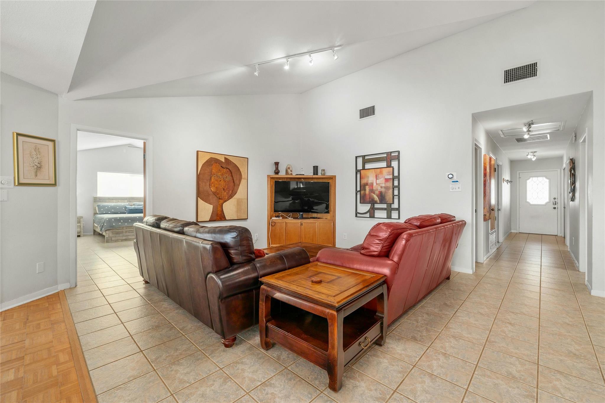 5511 Arroyo RD