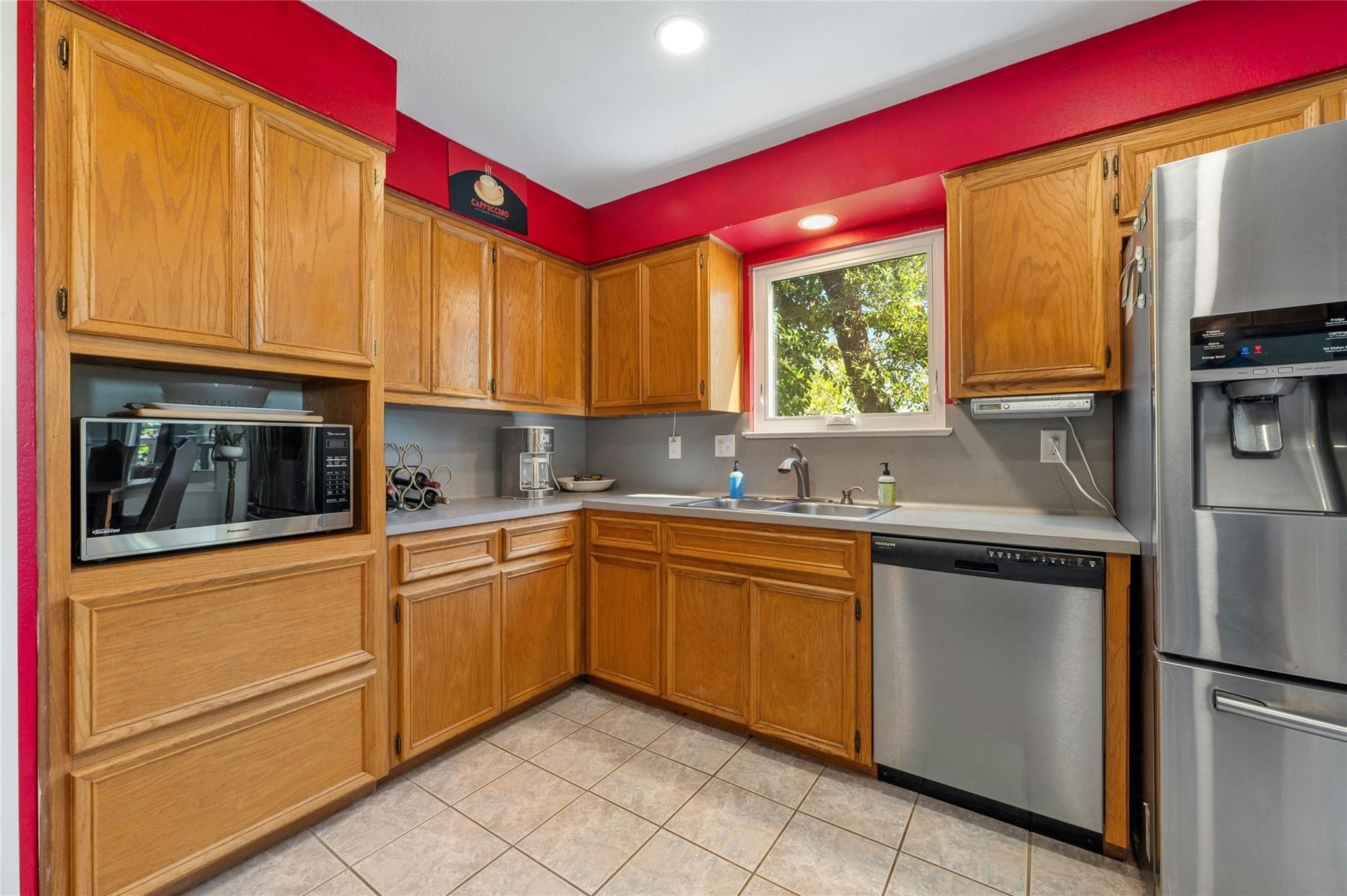 5511 Arroyo RD