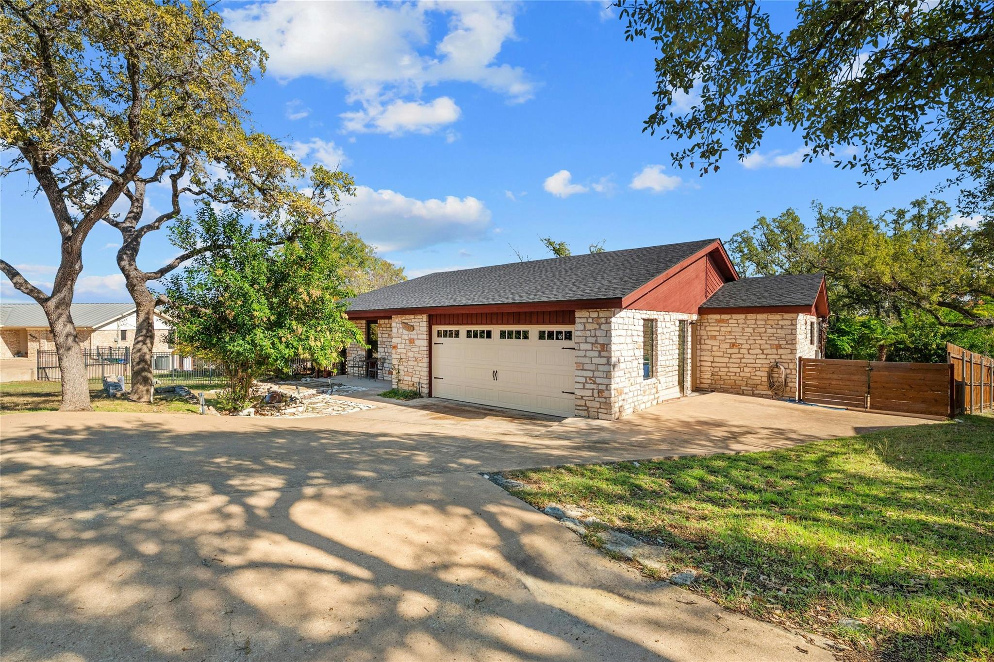 5511 Arroyo RD