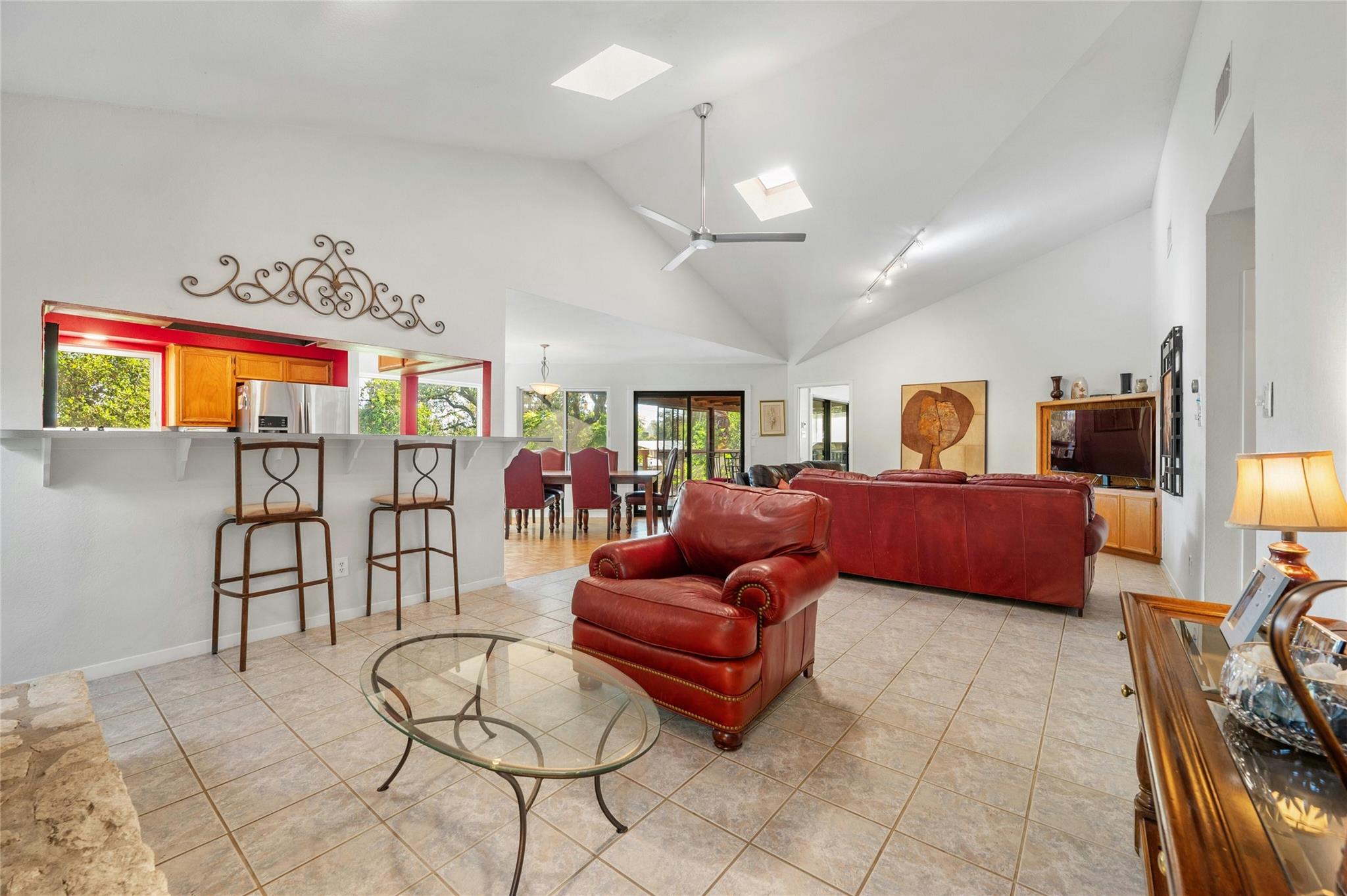 5511 Arroyo RD