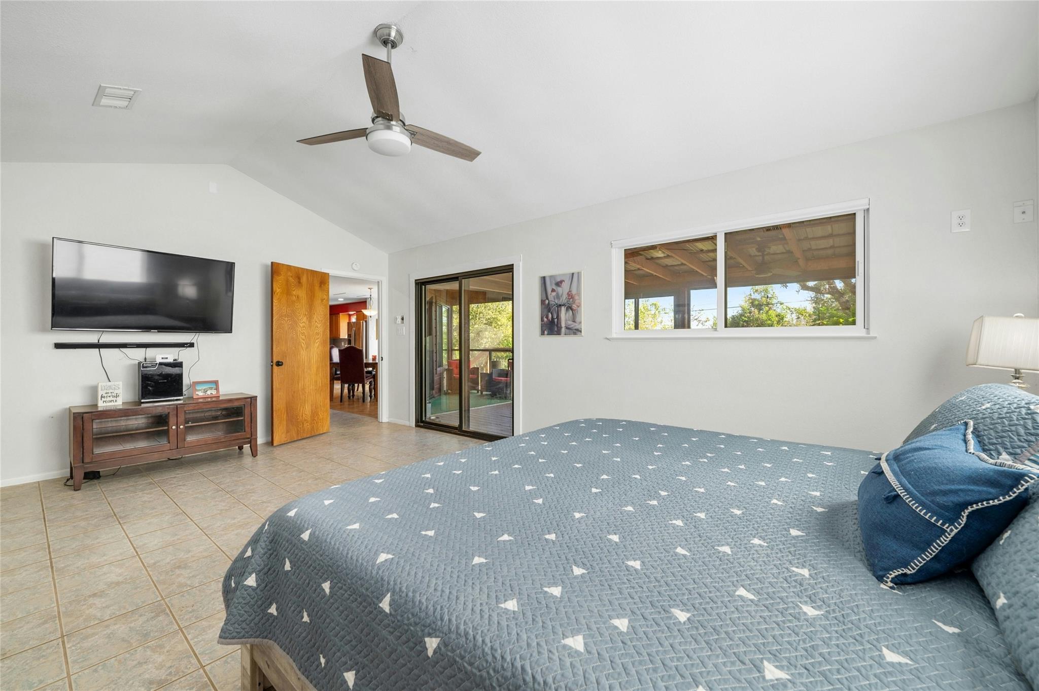 5511 Arroyo RD