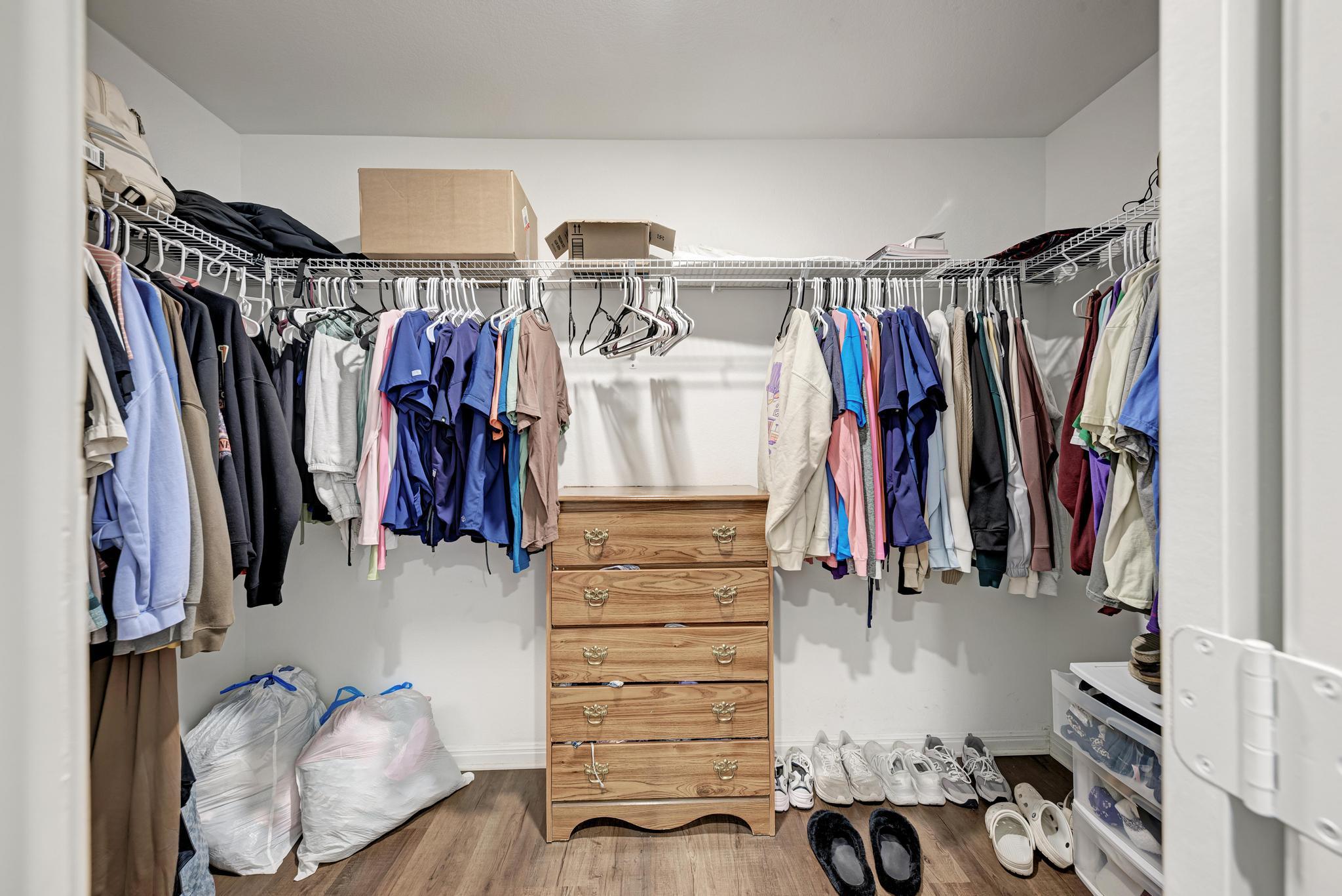 132 Maywood LN