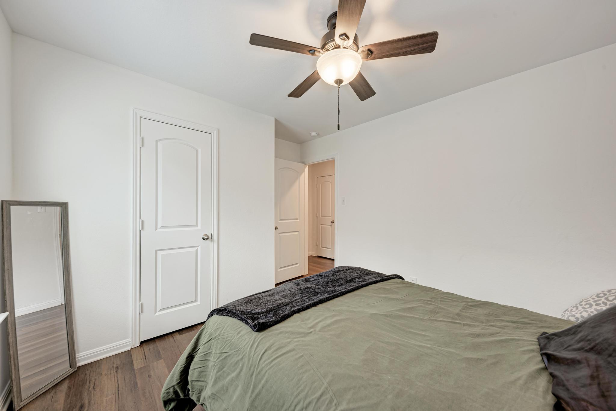 132 Maywood LN
