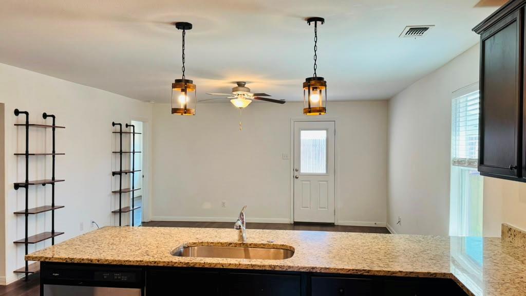 132 Maywood LN
