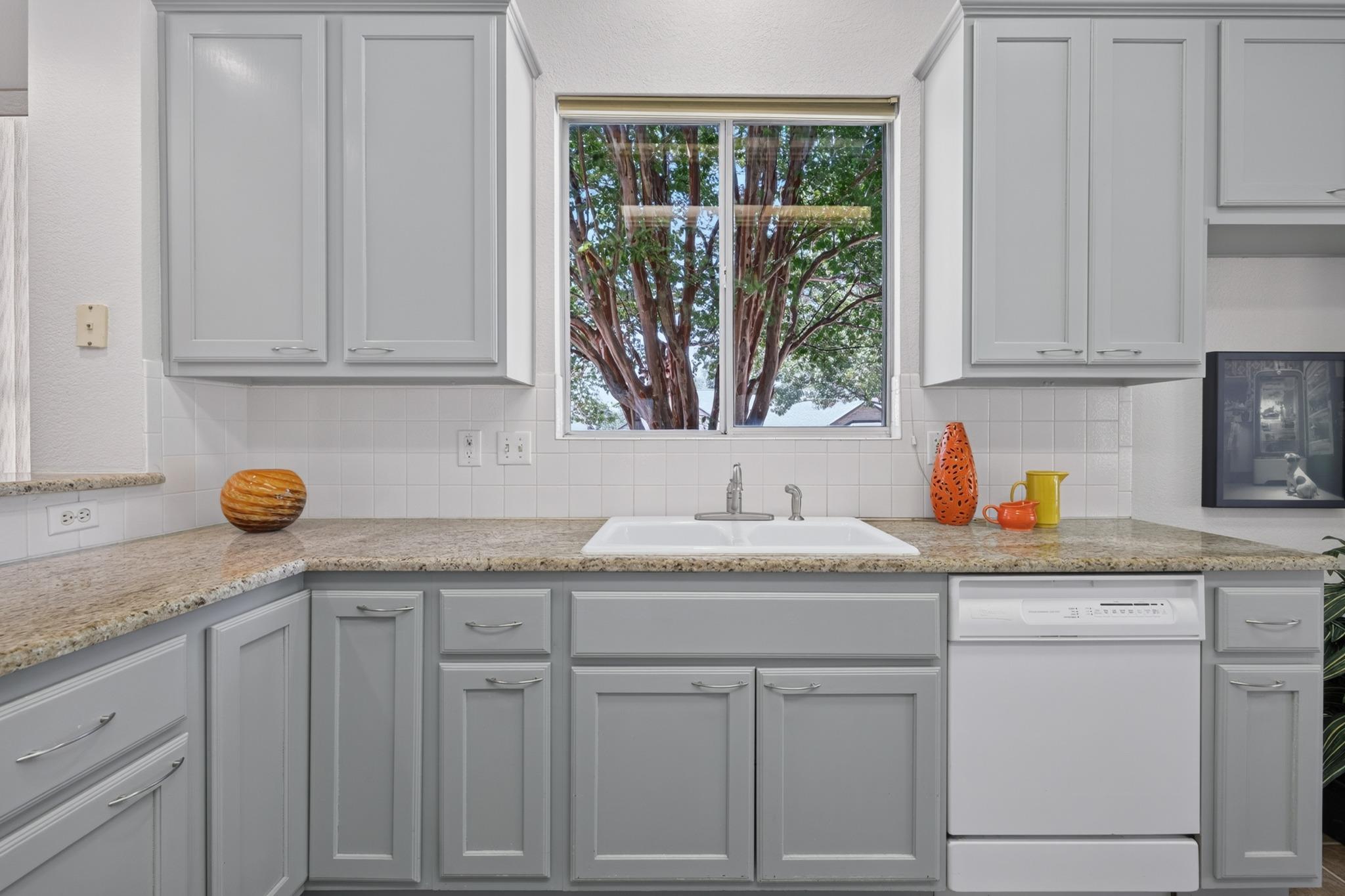 201 Whispering Wind DR
