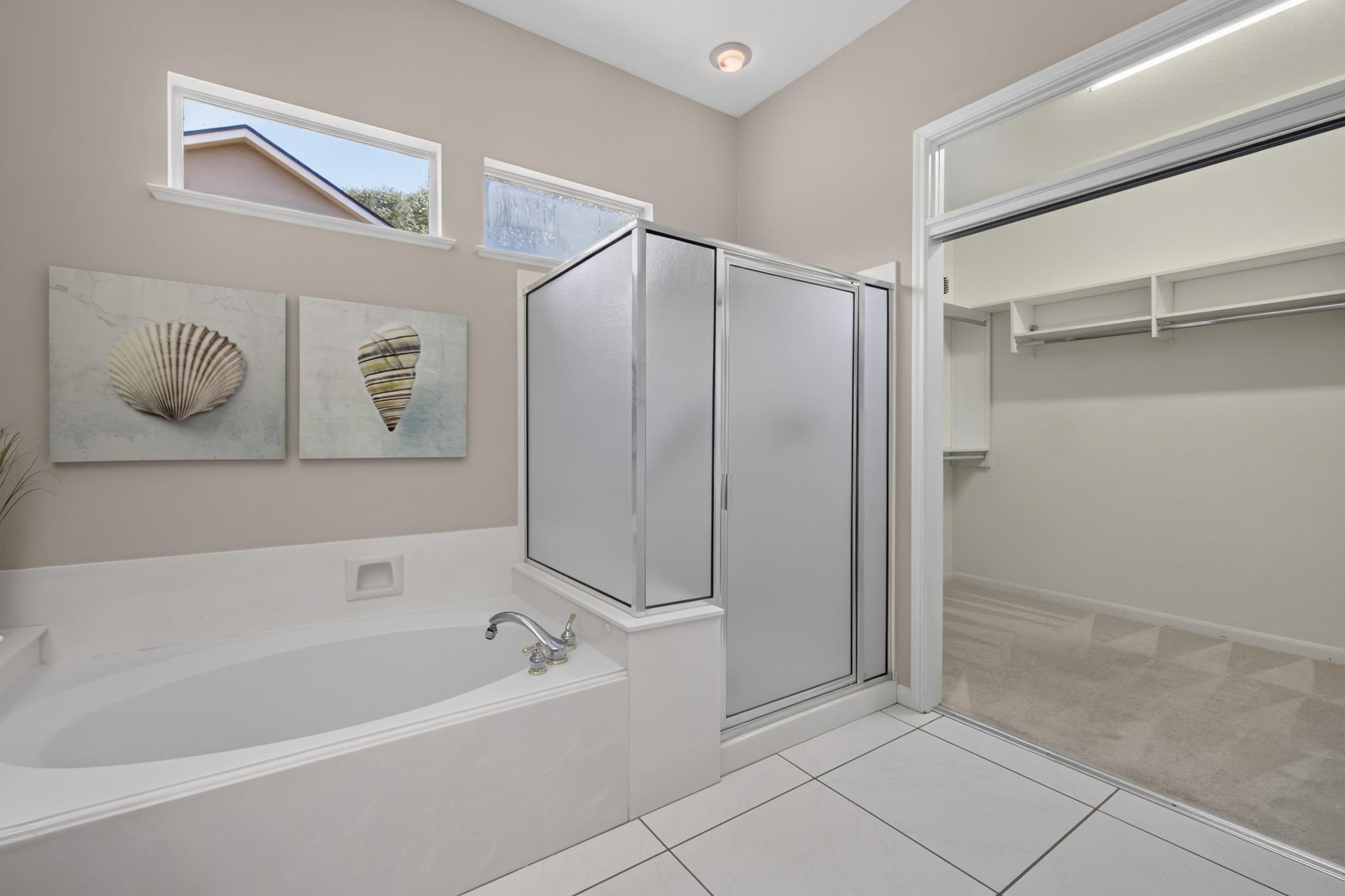 201 Whispering Wind DR