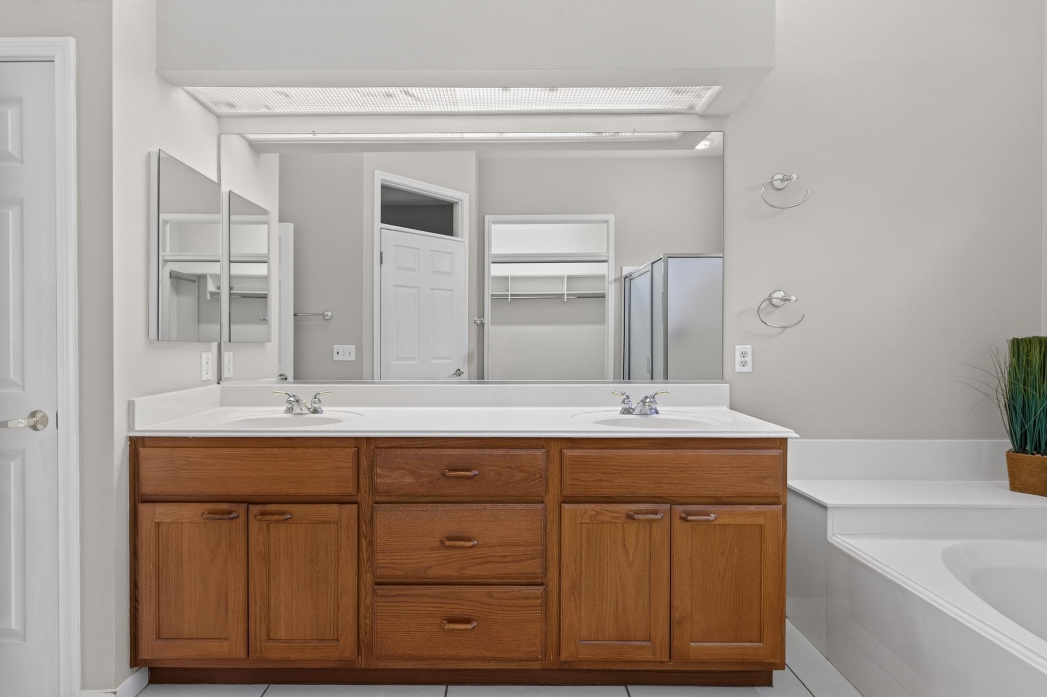 201 Whispering Wind DR